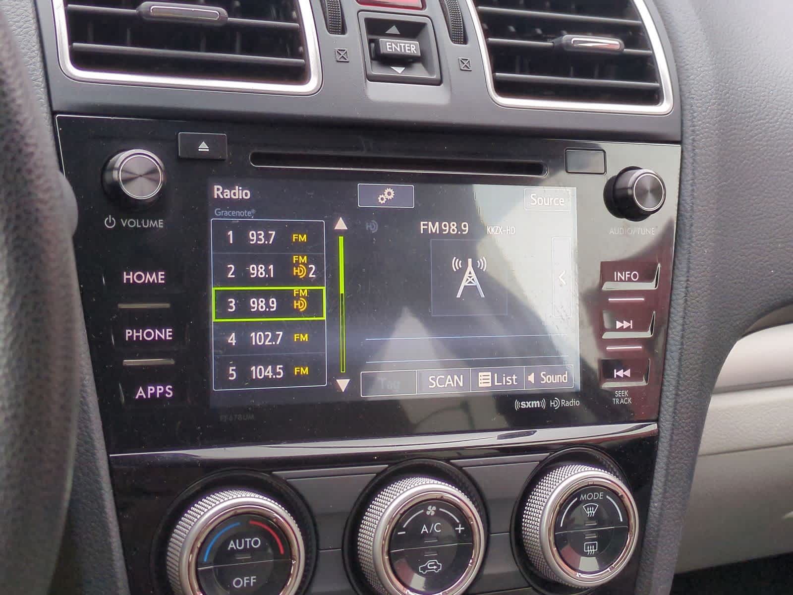 Thumbnail: 2017 Subaru Forester - 31