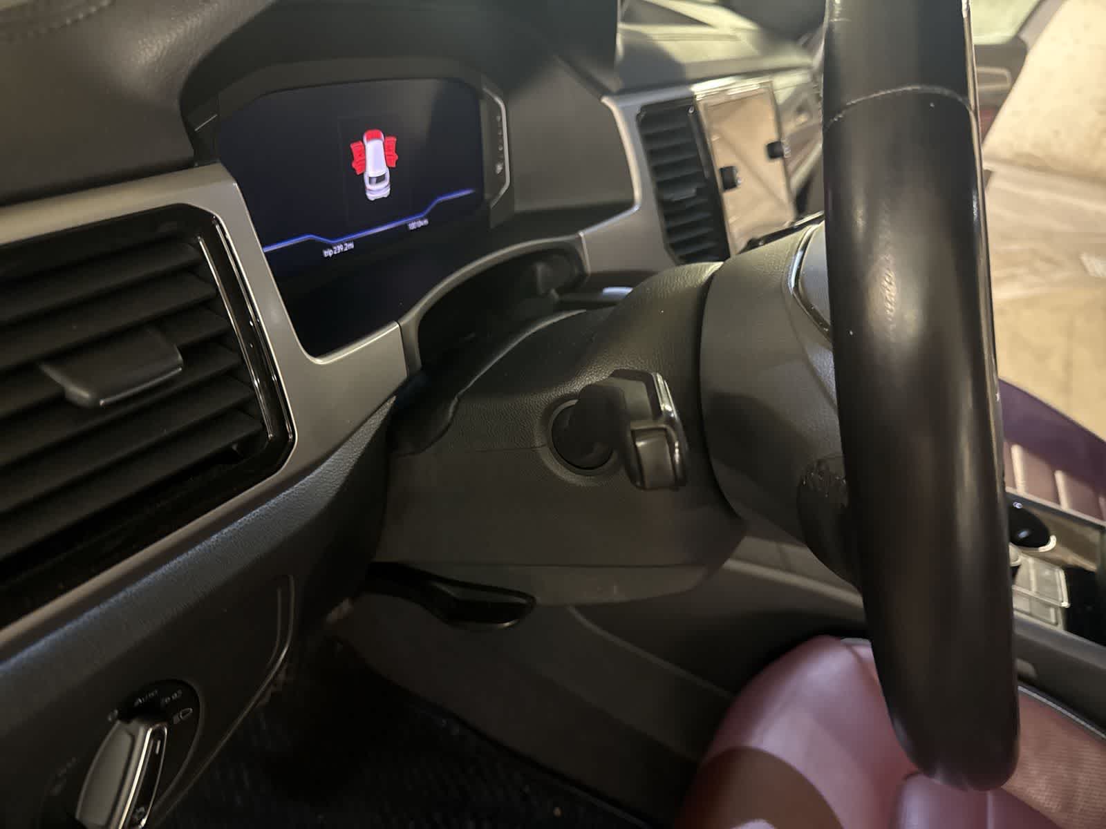 Thumbnail: 2020 Volkswagen Atlas - 24