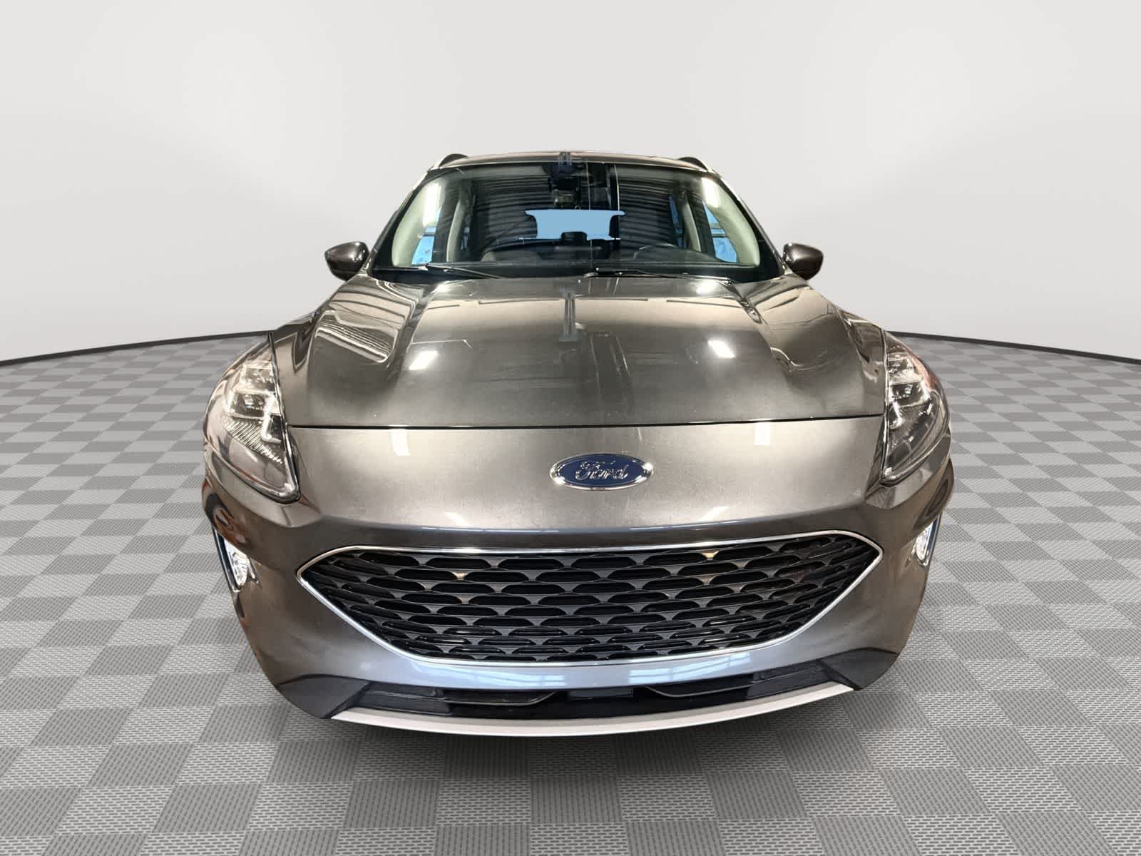 Thumbnail: 2022 Ford Escape - 3