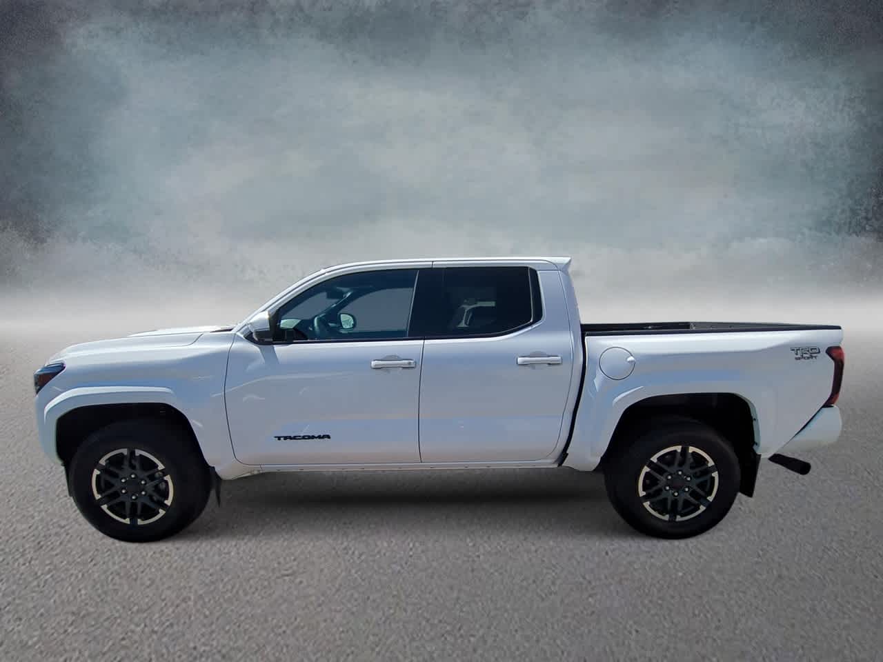 Thumbnail: 2024 Toyota Tacoma - 5