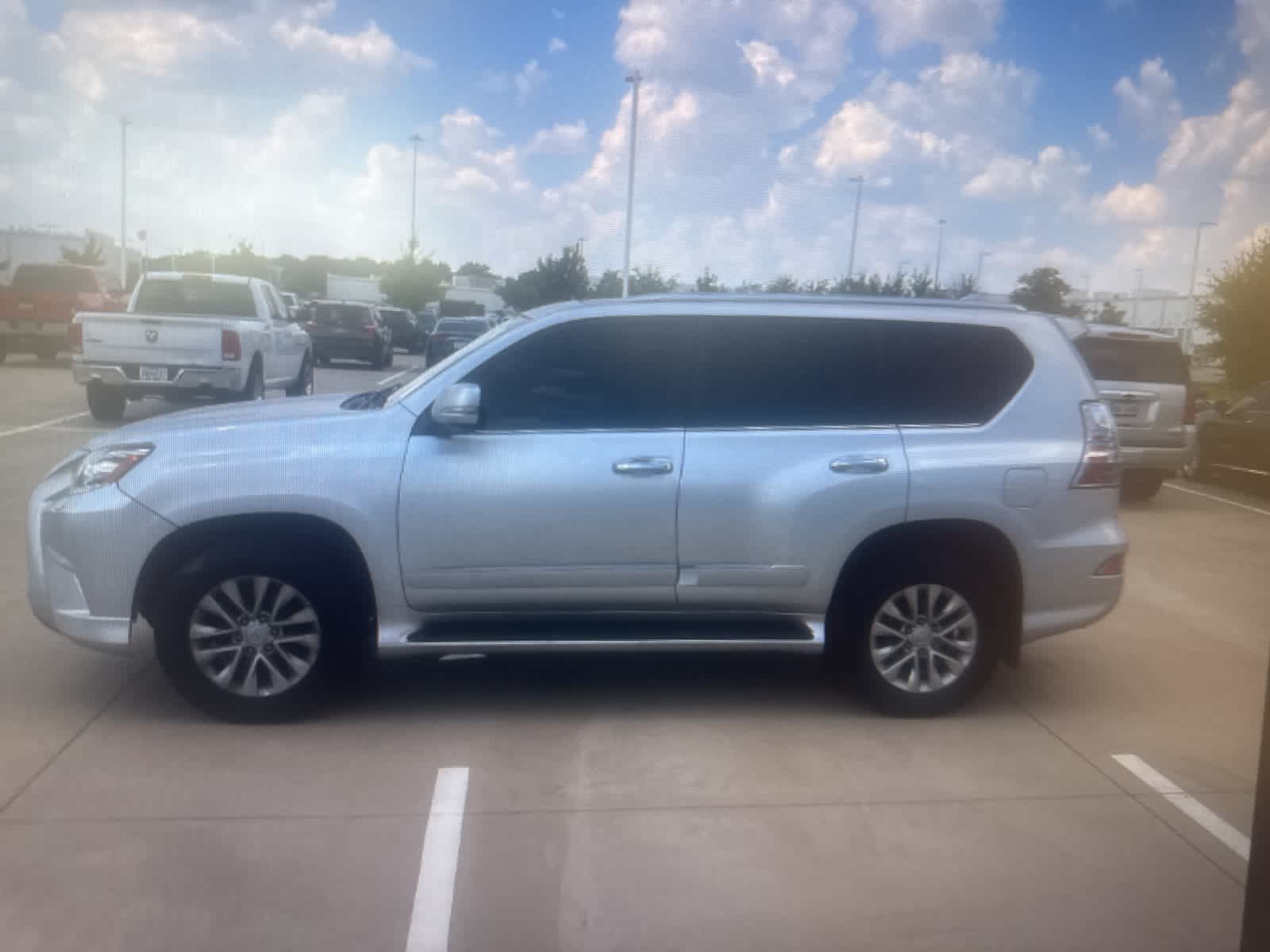 Thumbnail: 2017 Lexus GX - 2