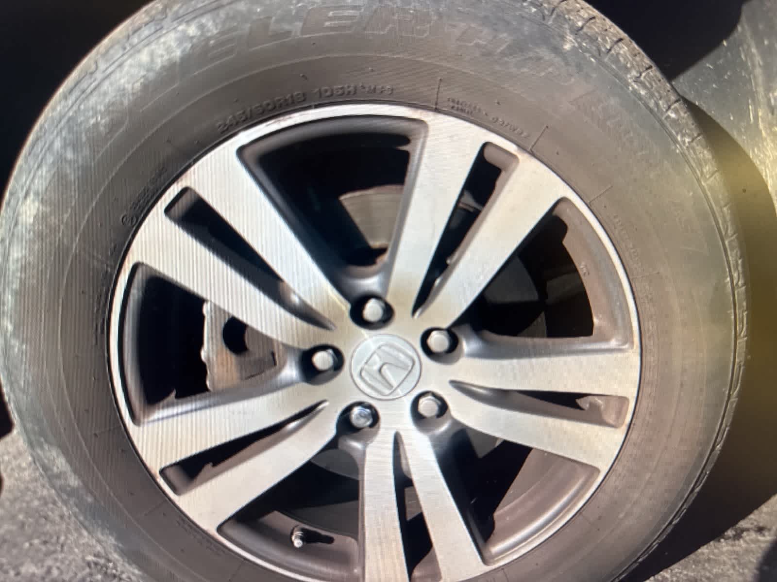 Thumbnail: 2017 Honda Pilot - 9