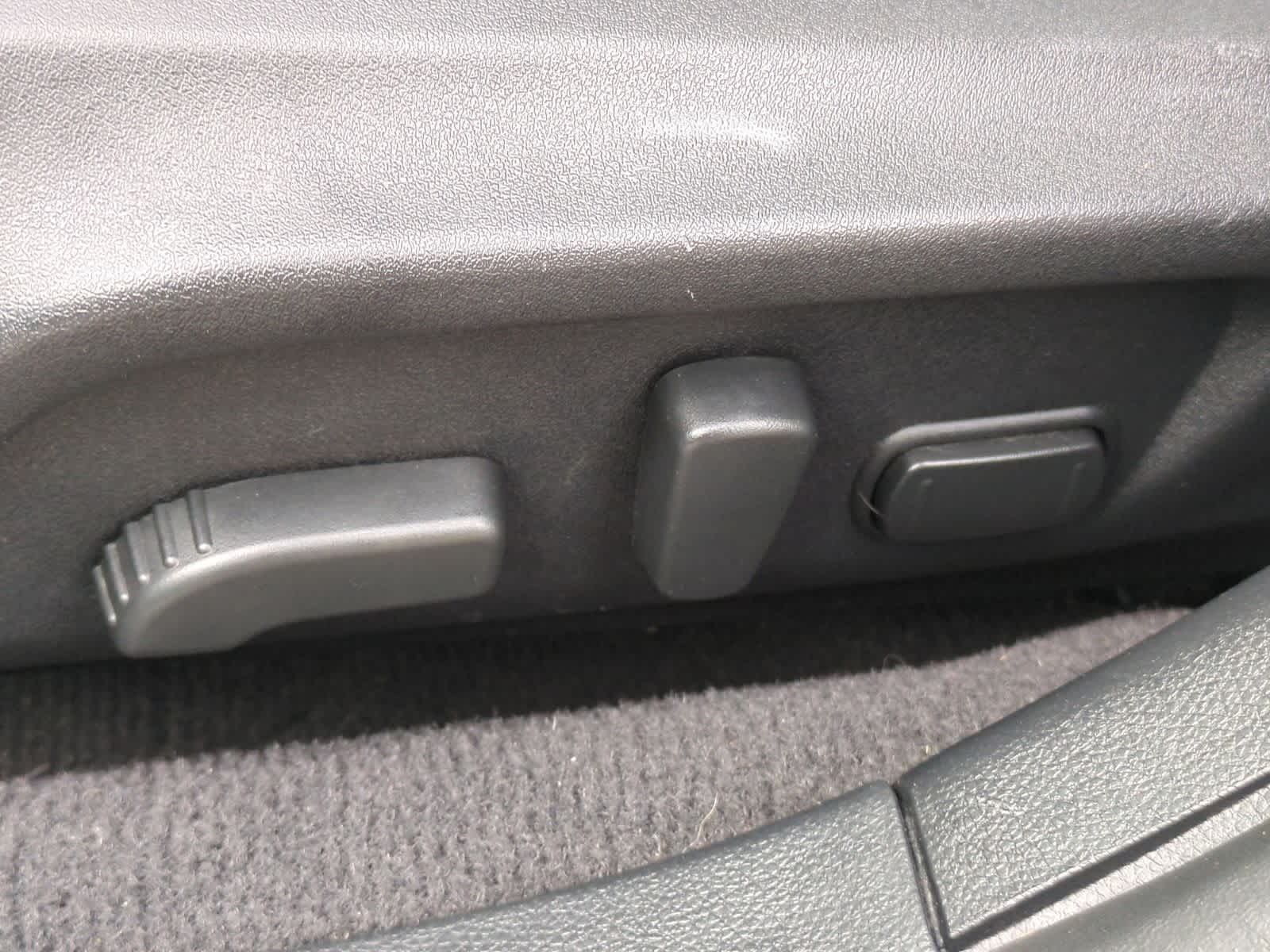 Thumbnail: 2018 Subaru Outback - 18