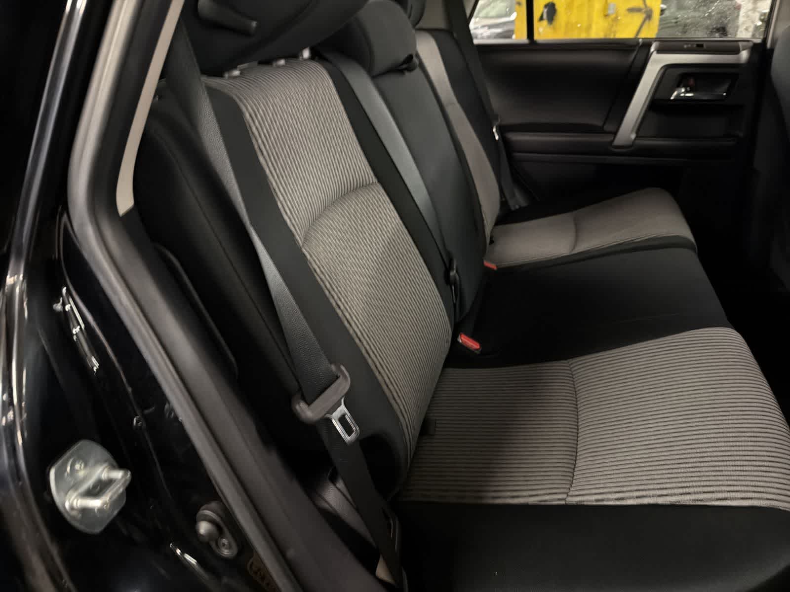 Thumbnail: 2015 Toyota 4Runner - 18