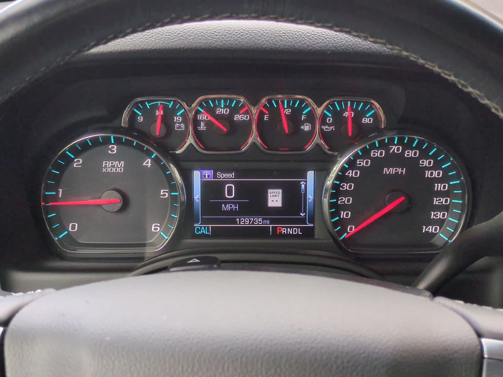 Thumbnail: 2017 Chevrolet Tahoe - 32