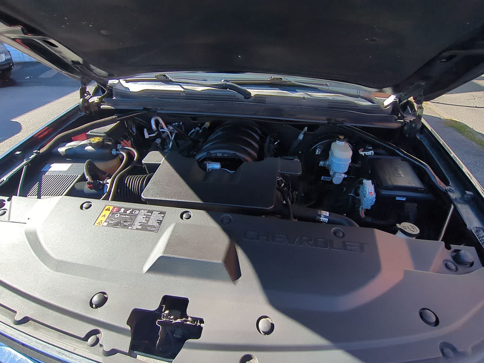 Thumbnail: 2020 Chevrolet Suburban - 15