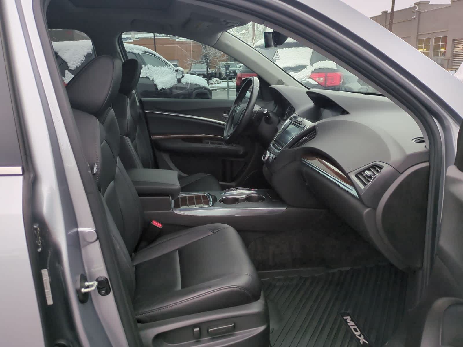 Thumbnail: 2017 Acura MDX - 23