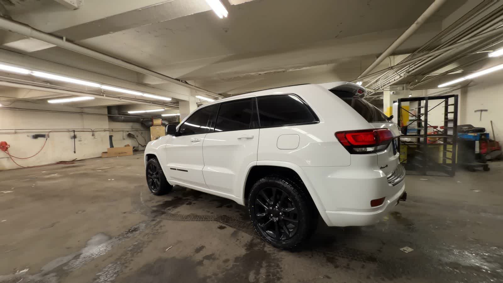 Thumbnail: 2021 Jeep Grand Cherokee - 6