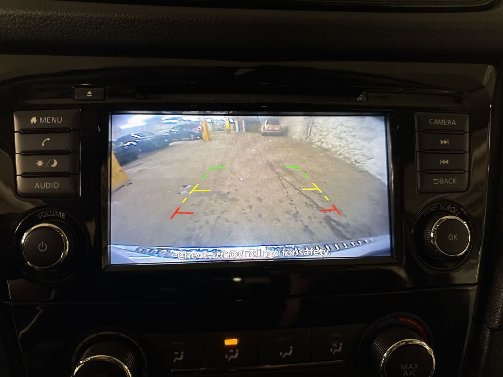 Thumbnail: 2020 Nissan Rogue - 27