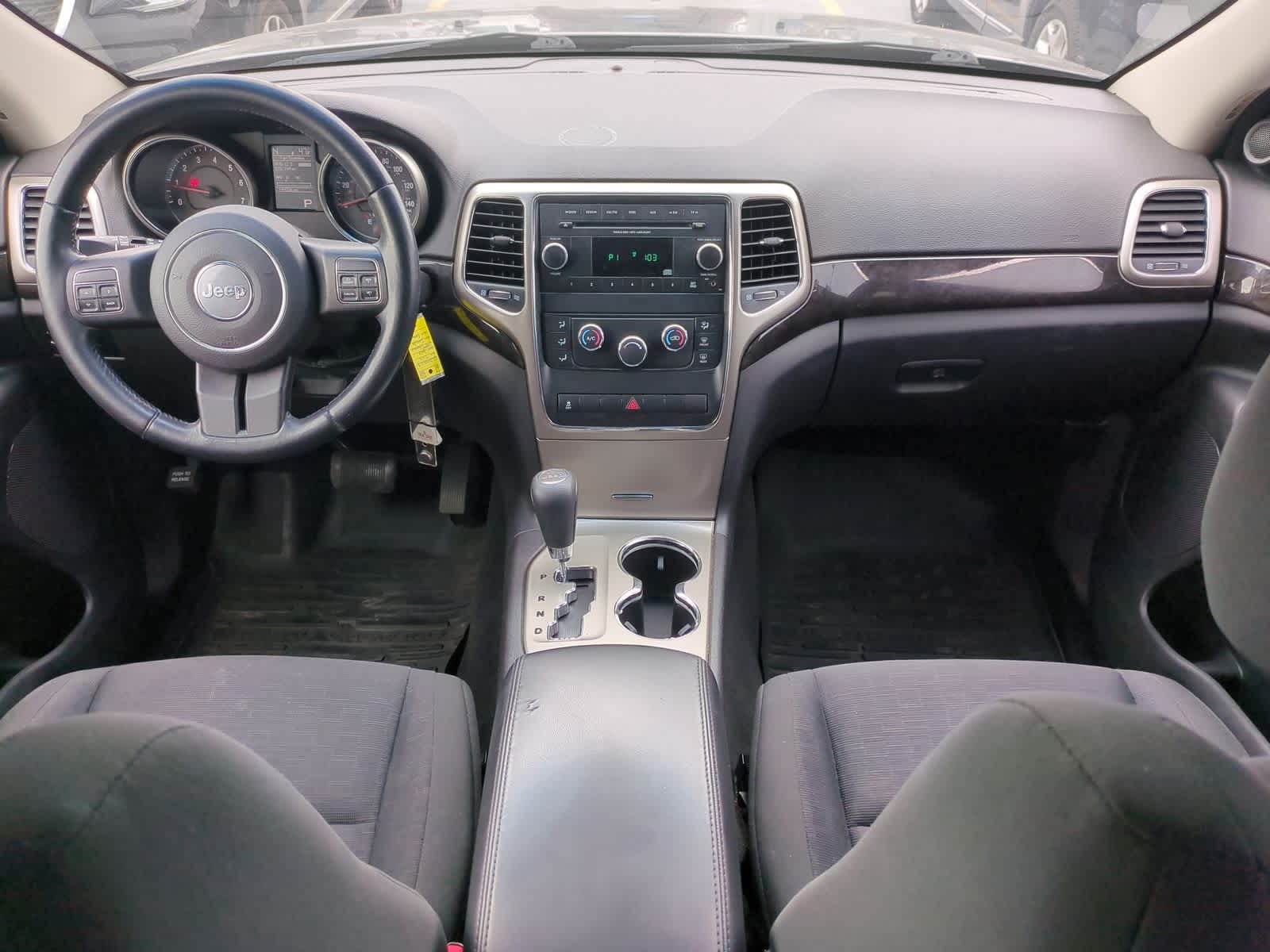 Thumbnail: 2012 Jeep Grand Cherokee - 15