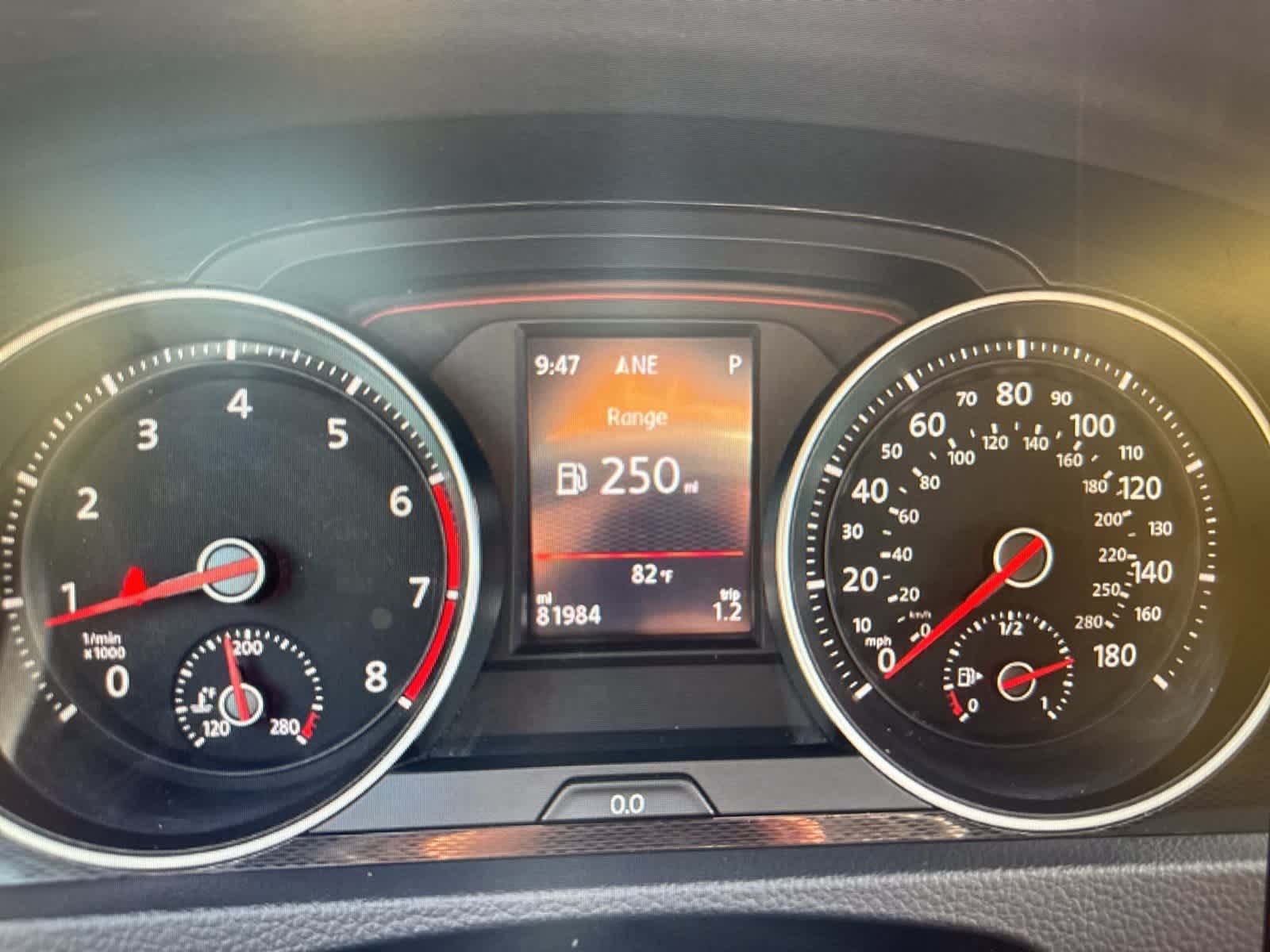 2017 Volkswagen Golf GTI SE 18