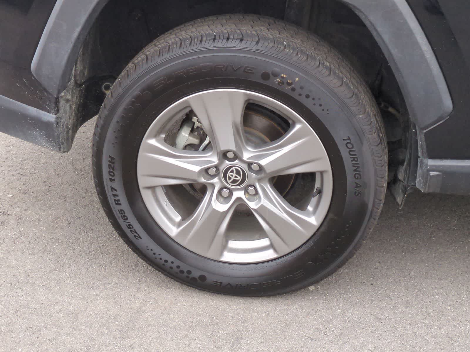 Thumbnail: 2024 Toyota RAV4 - 14