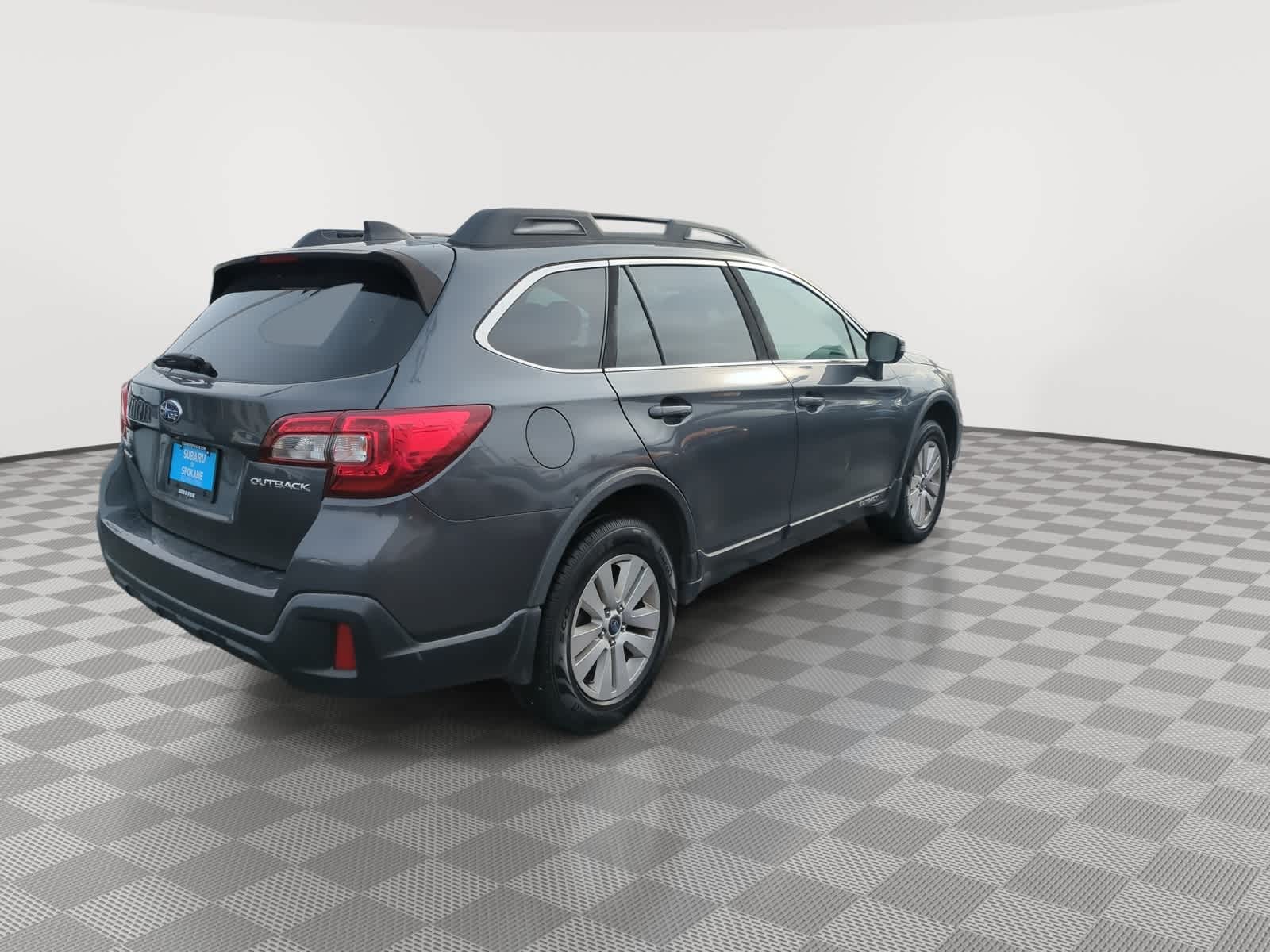 Thumbnail: 2018 Subaru Outback - 8