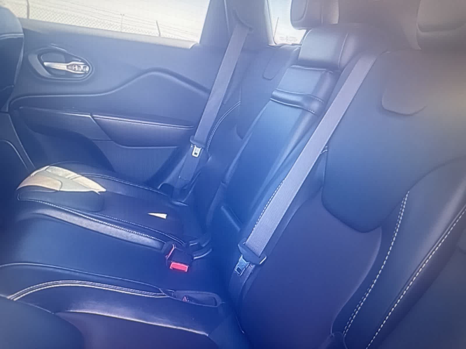 2016 Jeep Cherokee Limited Edition 13