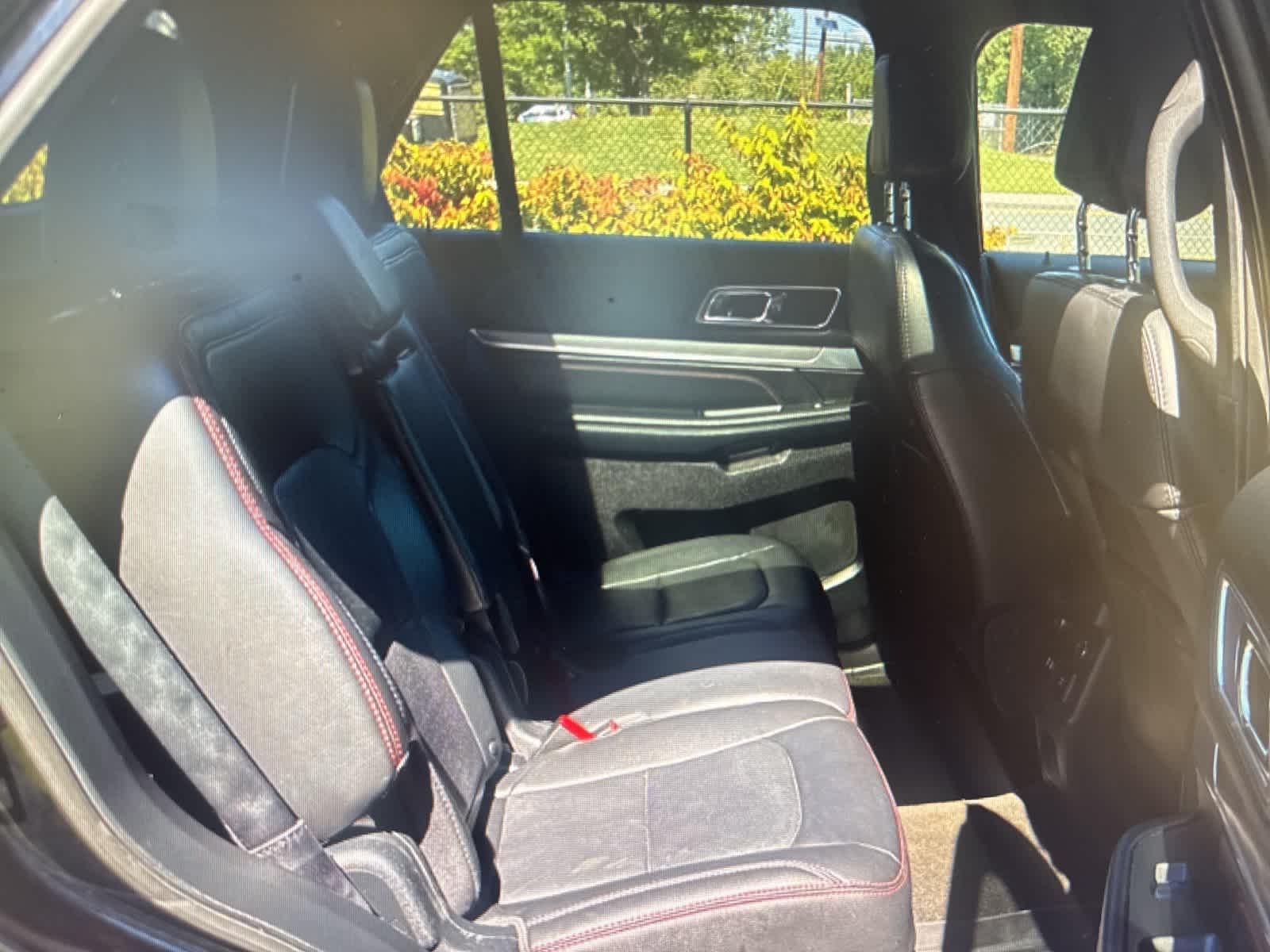 Thumbnail: 2017 Ford Explorer - 14