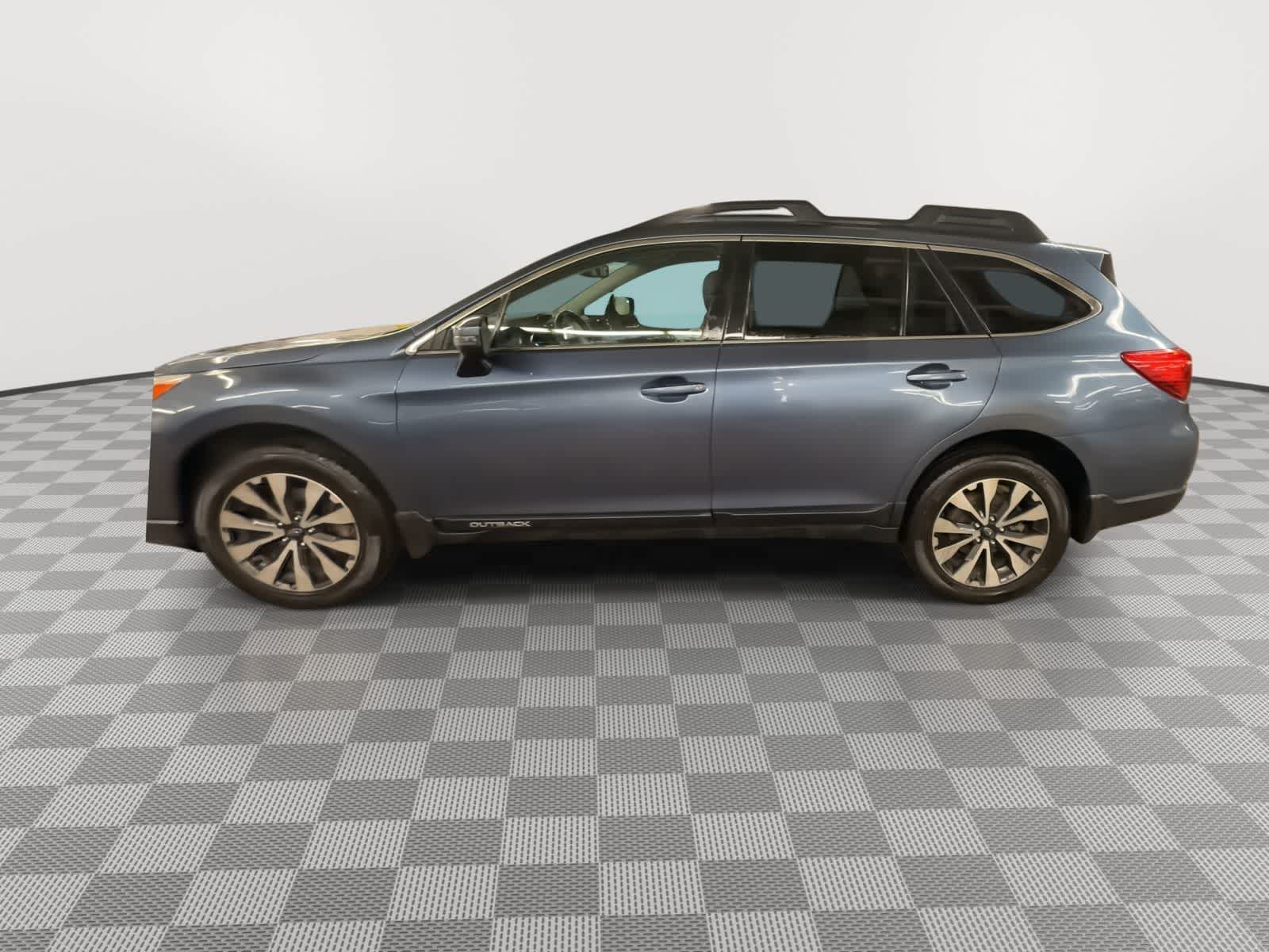 Thumbnail: 2016 Subaru Outback - 5