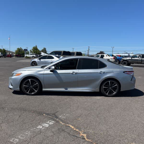 Thumbnail: 2020 Toyota Camry - 6