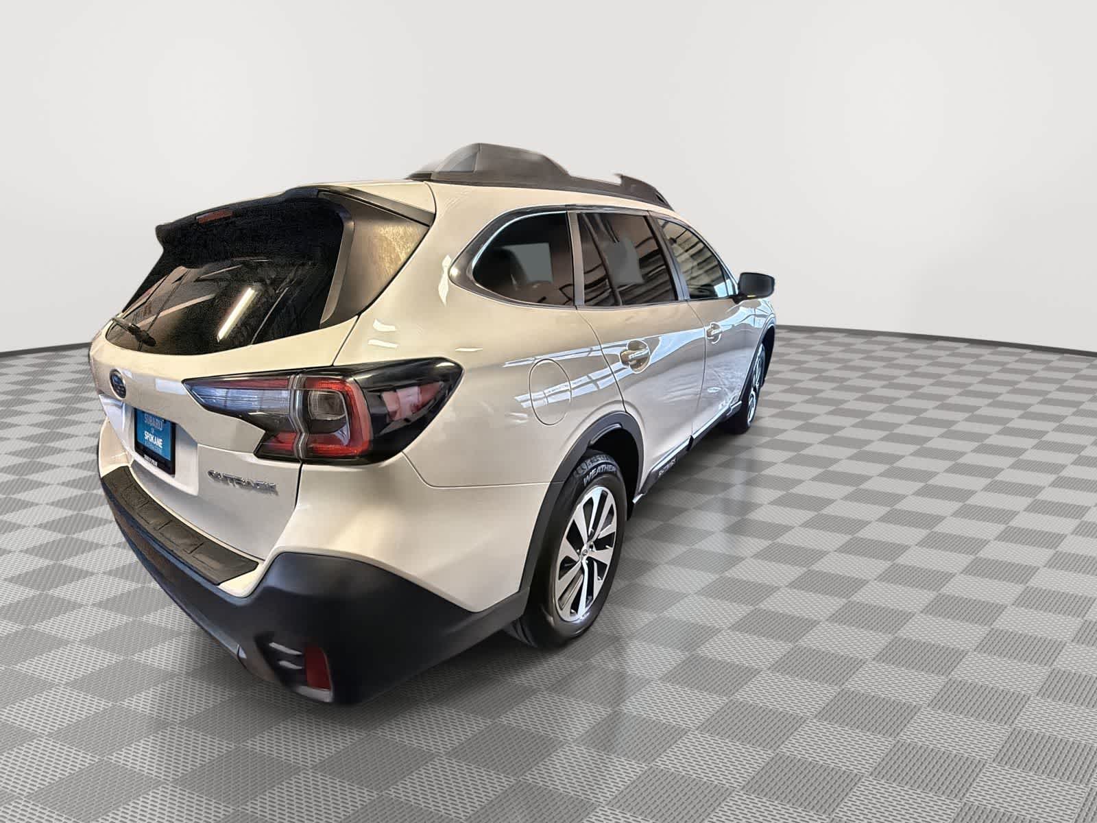 Thumbnail: 2022 Subaru Outback - 8