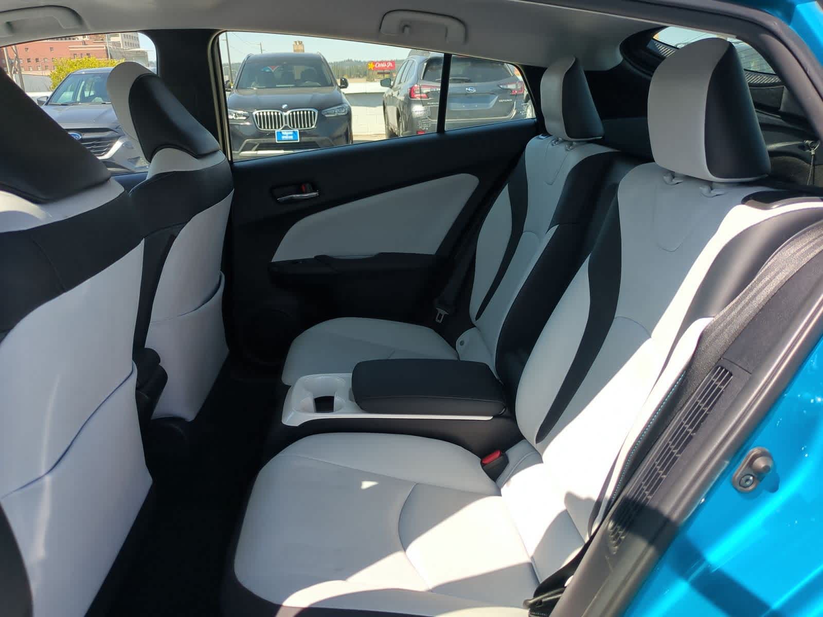 Thumbnail: 2017 Toyota Prius Prime - 20