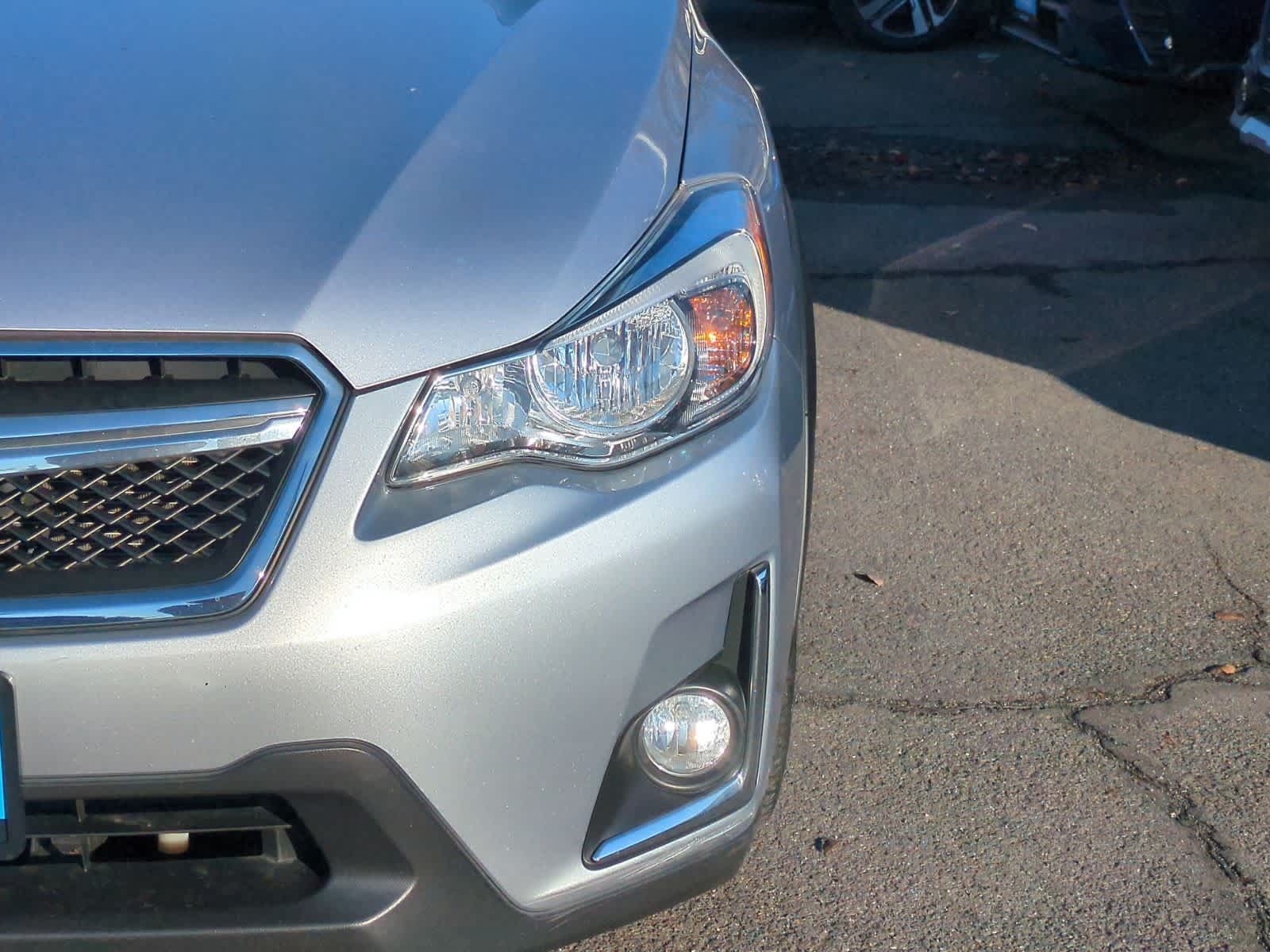 Thumbnail: 2016 Subaru Crosstrek - 11