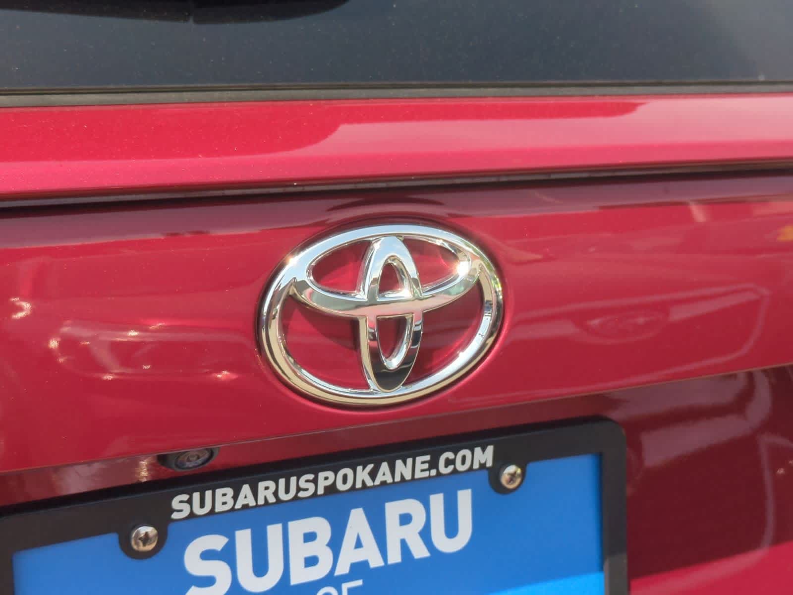 Thumbnail: 2023 Toyota RAV4 - 12