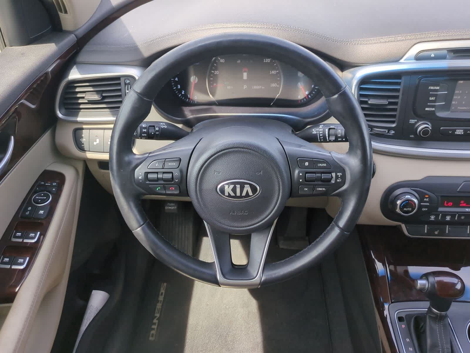 Thumbnail: 2016 Kia Sorento - 23