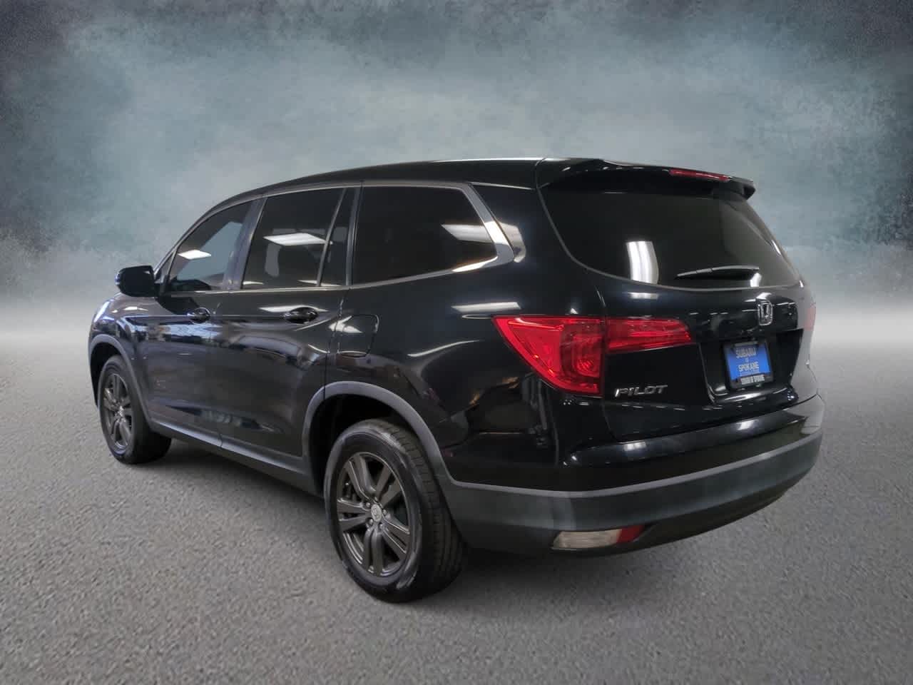 Thumbnail: 2016 Honda Pilot - 6