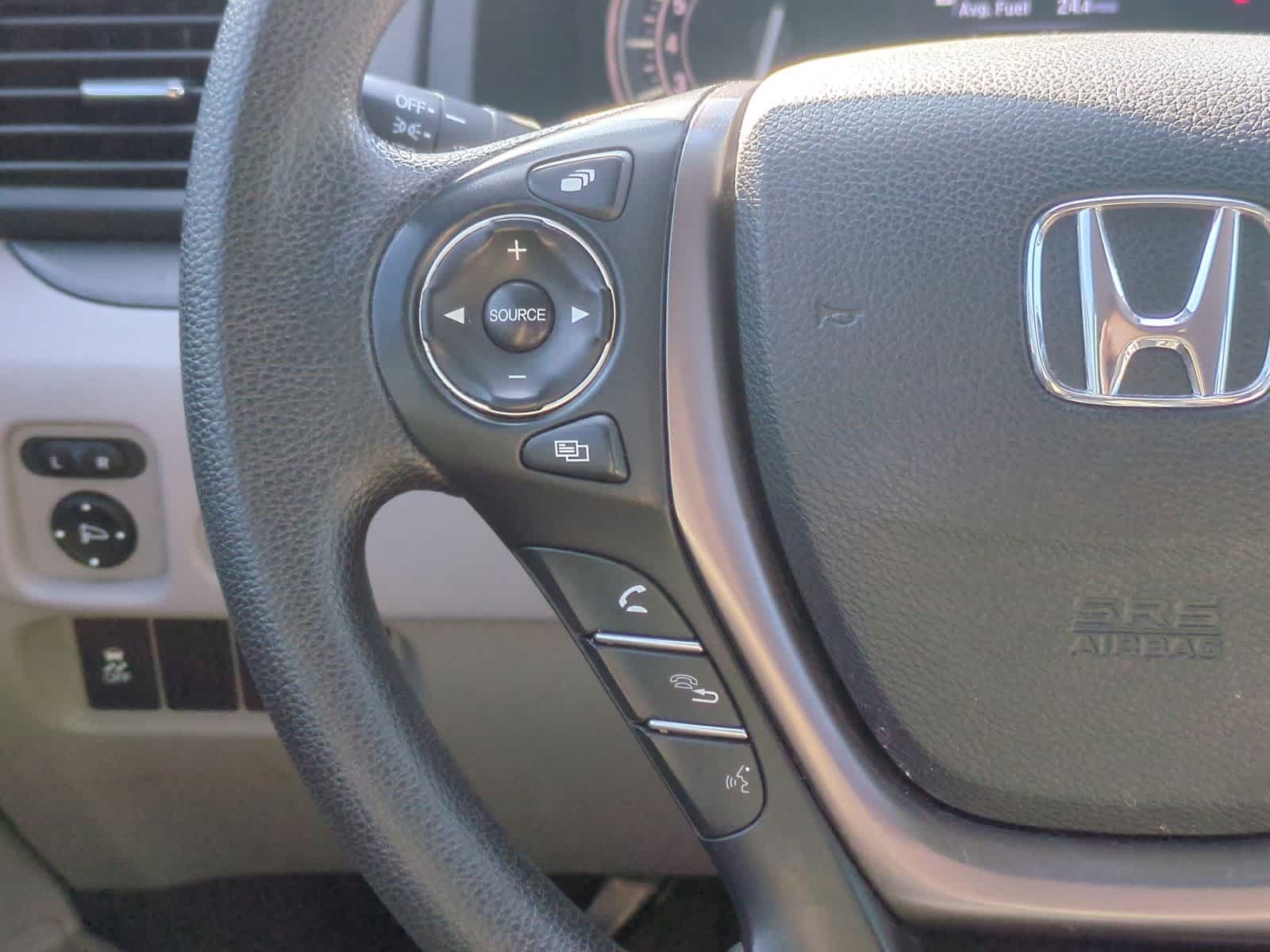 Thumbnail: 2018 Honda Pilot - 24