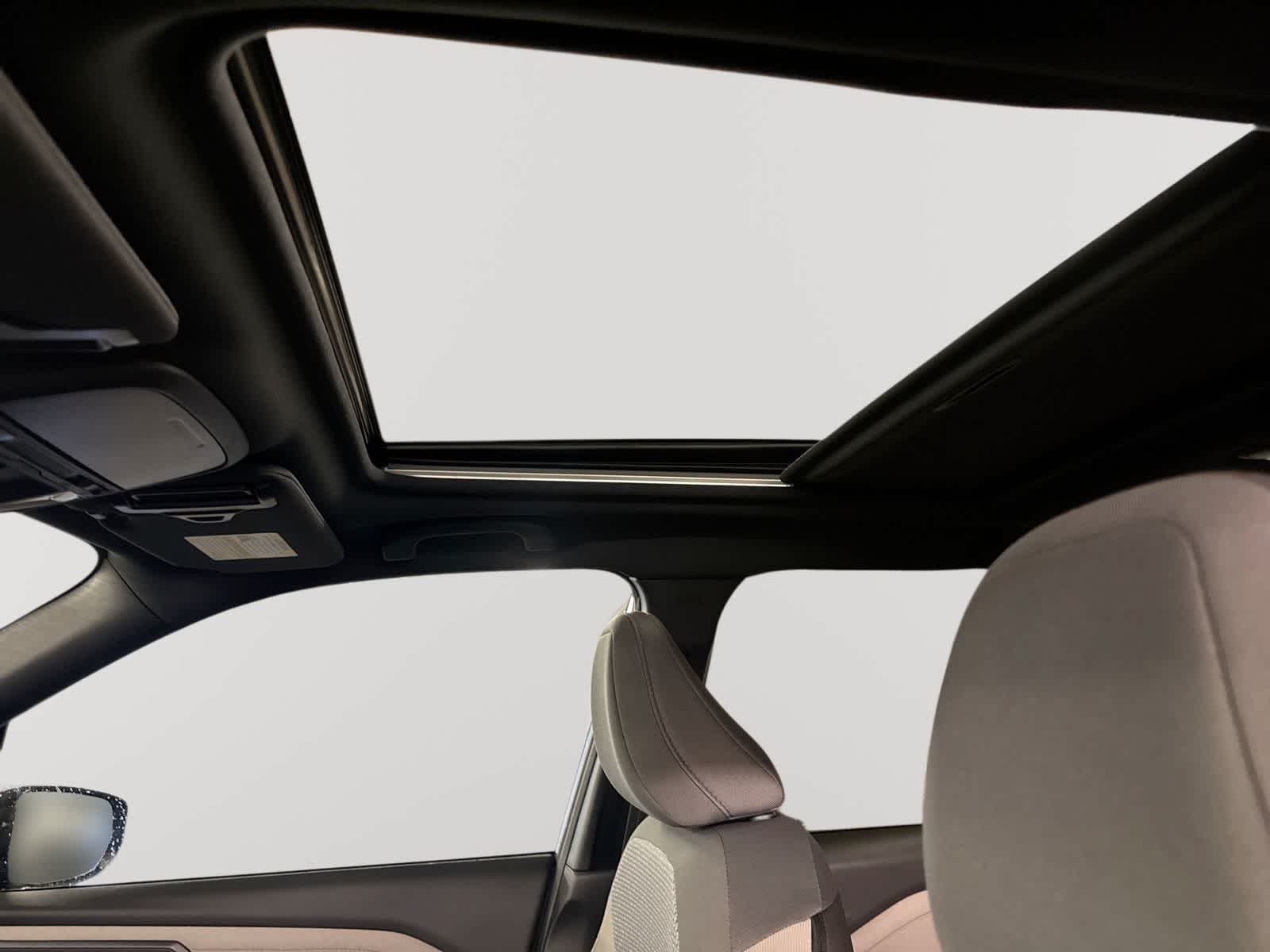 2026 Subaru Forester Premium - Photo 18