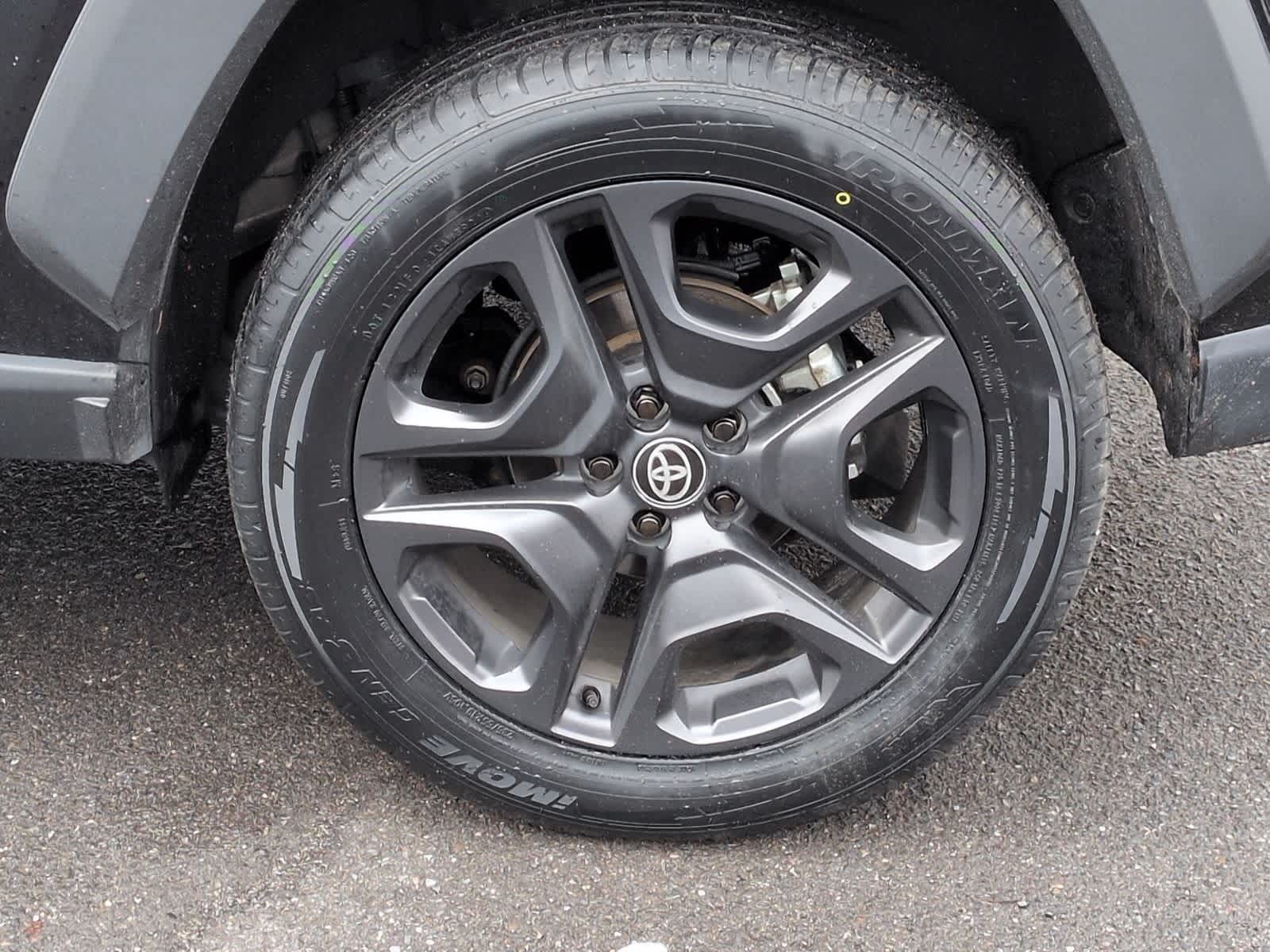 Thumbnail: 2024 Toyota RAV4 - 14