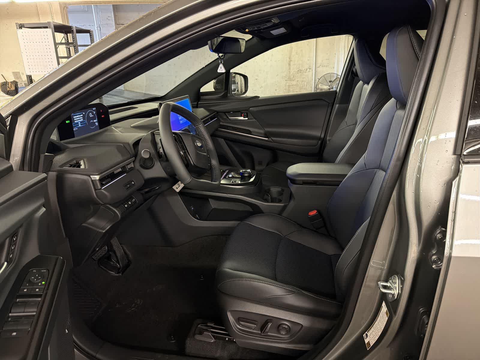 Thumbnail: 2026 Subaru Solterra - 10