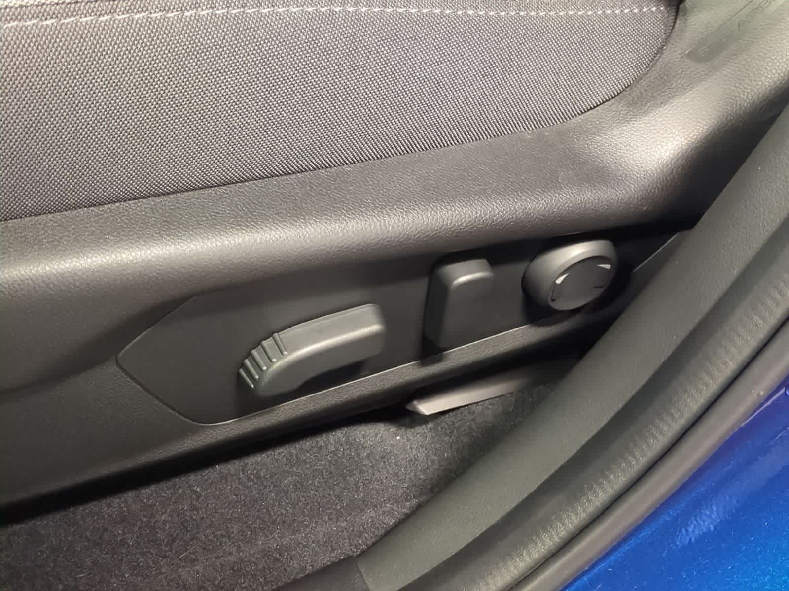 Thumbnail: 2025 Subaru Crosstrek - 18