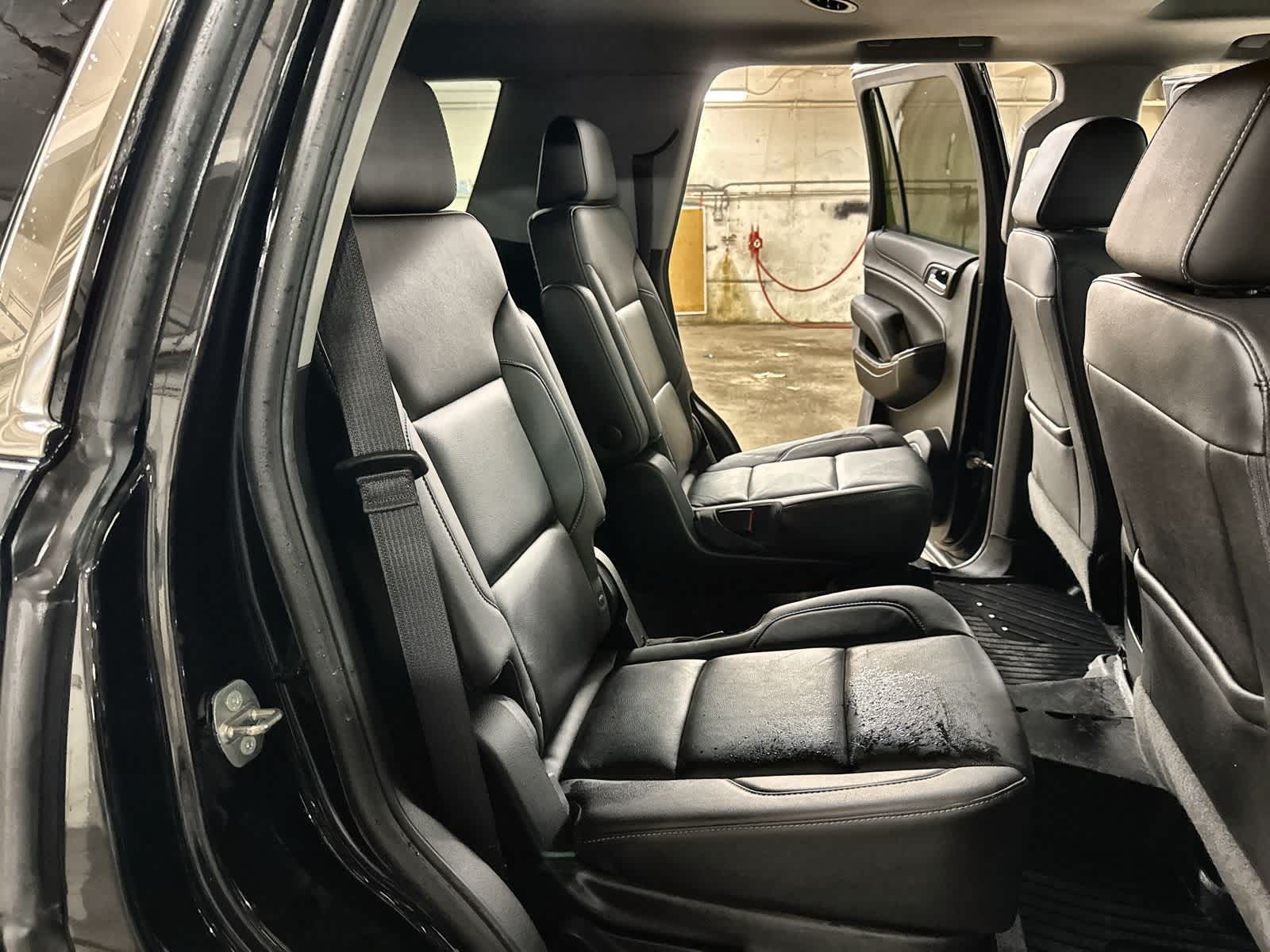 Thumbnail: 2018 Chevrolet Tahoe - 19