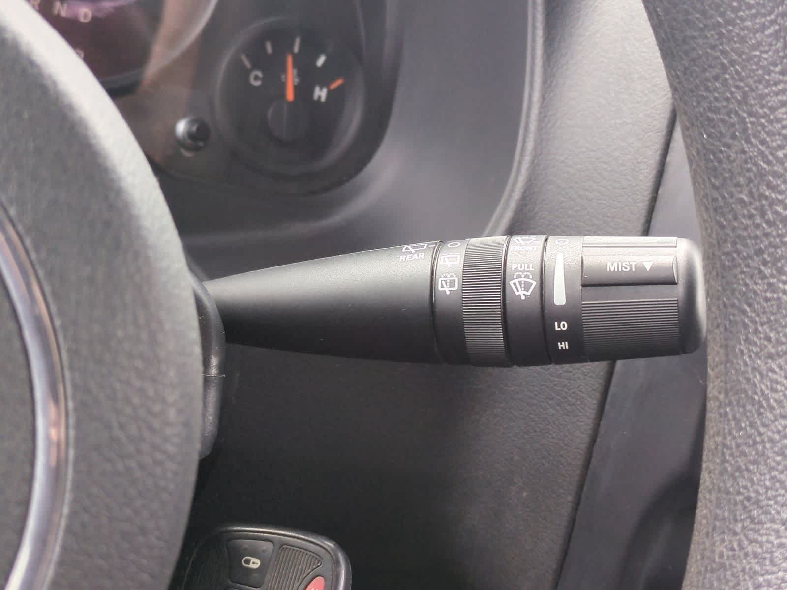 Thumbnail: 2016 Jeep Patriot - 25