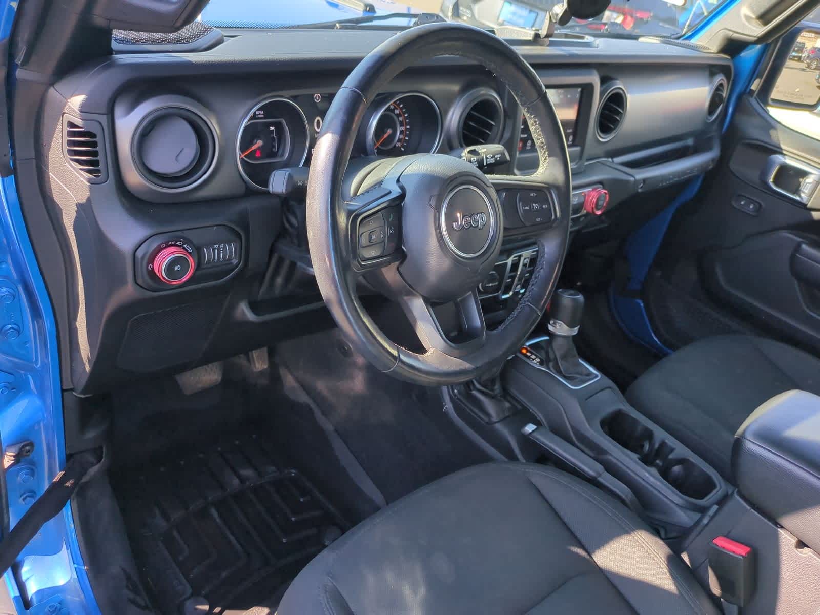 Thumbnail: 2022 Jeep Wrangler - 10