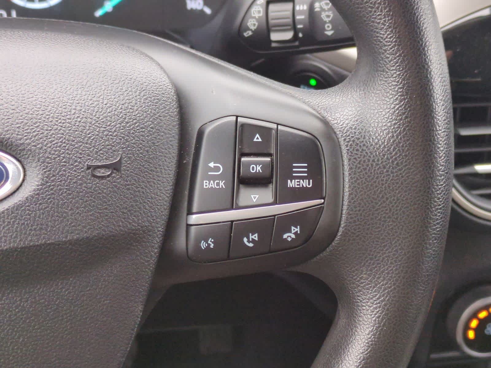 Thumbnail: 2022 Ford Escape - 25