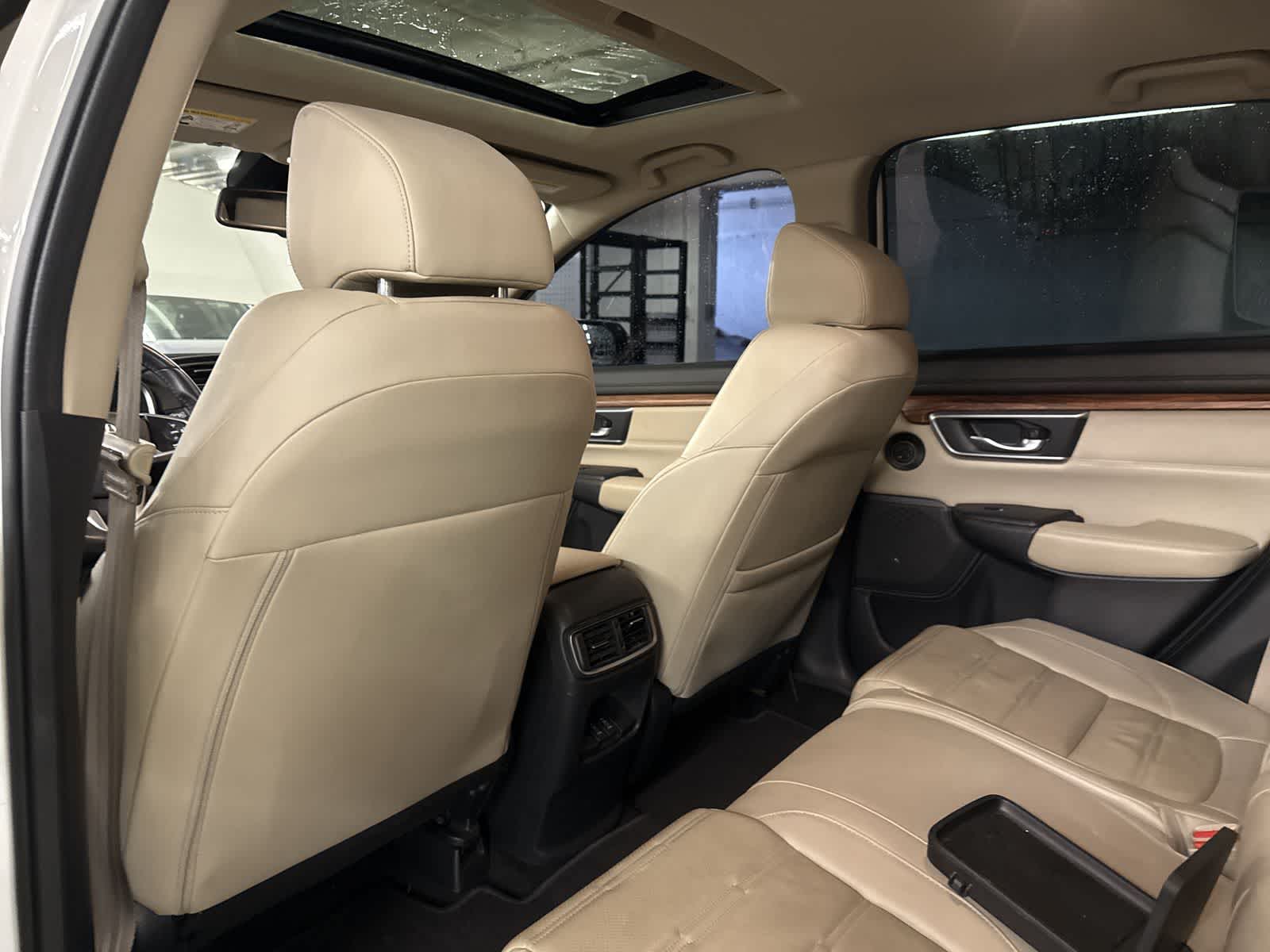 Thumbnail: 2017 Honda CR-V - 19