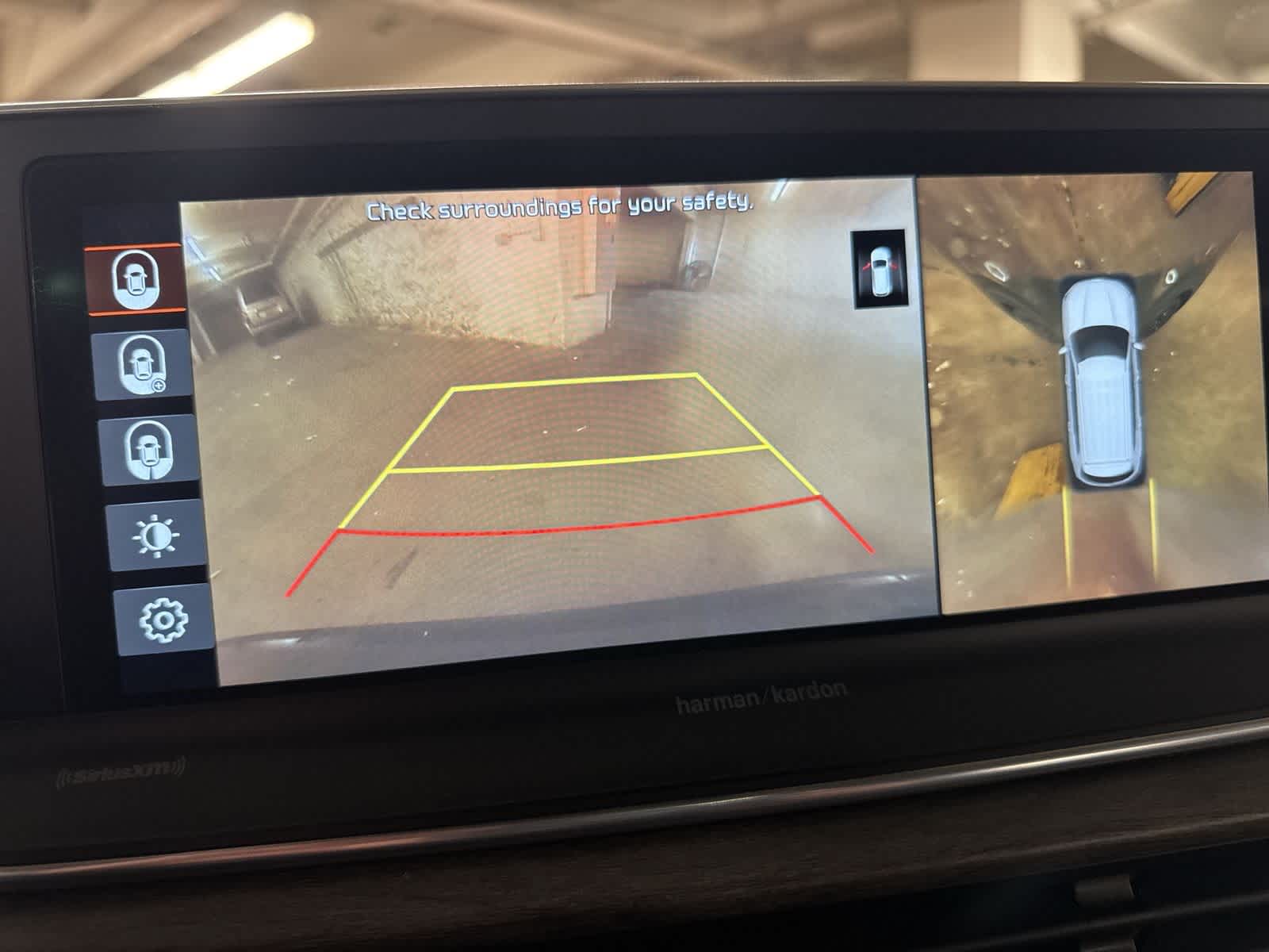 Thumbnail: 2020 Kia Telluride - 24