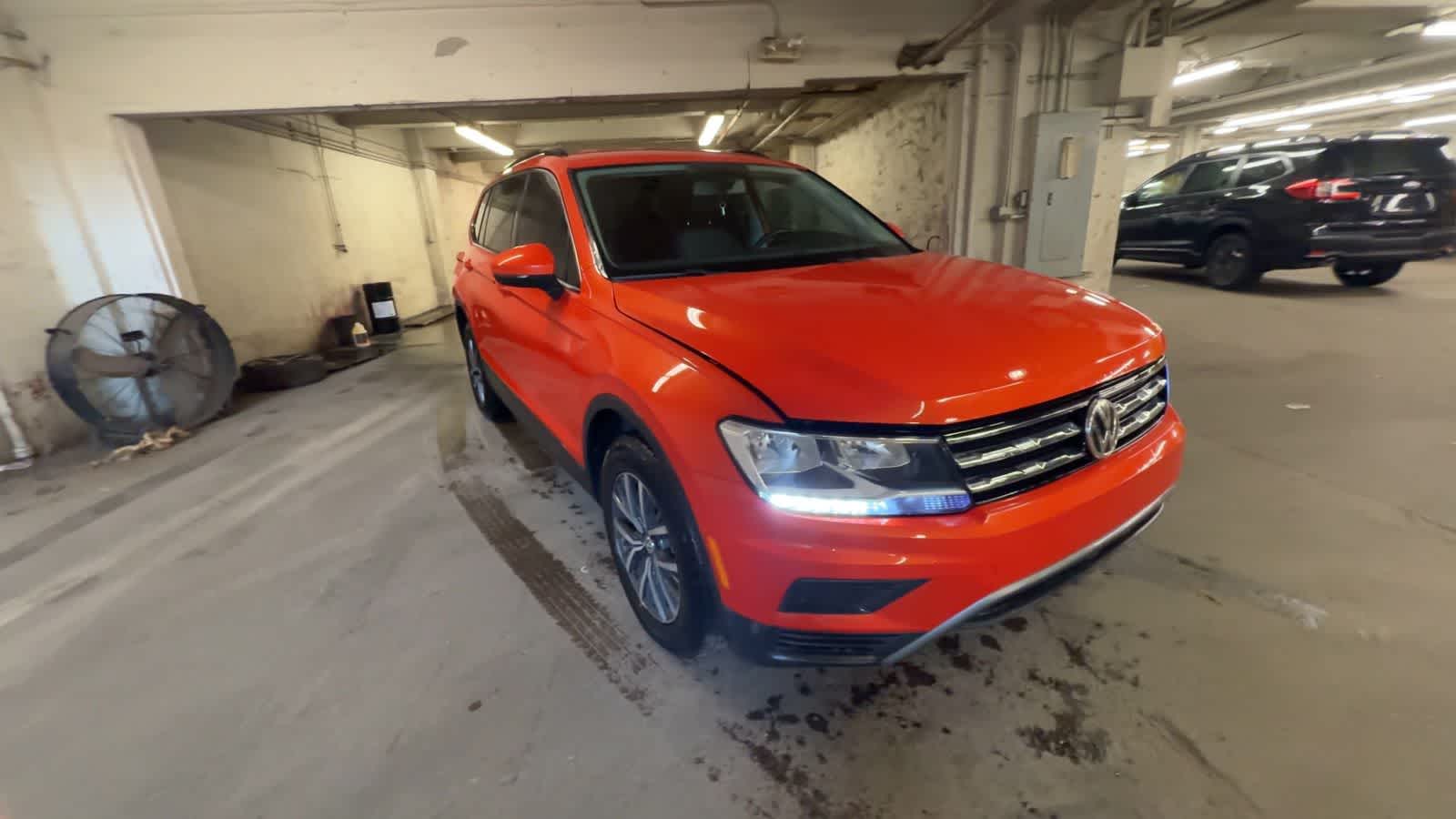 Thumbnail: 2019 Volkswagen Tiguan - 2
