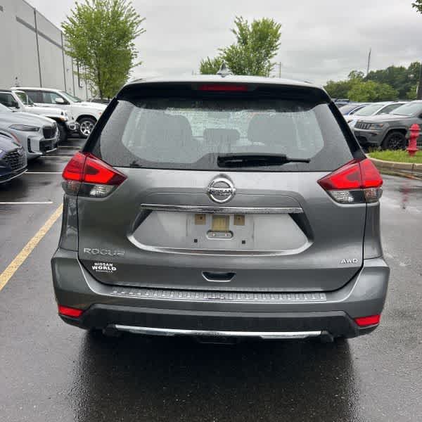 Thumbnail: 2017 Nissan Rogue - 5