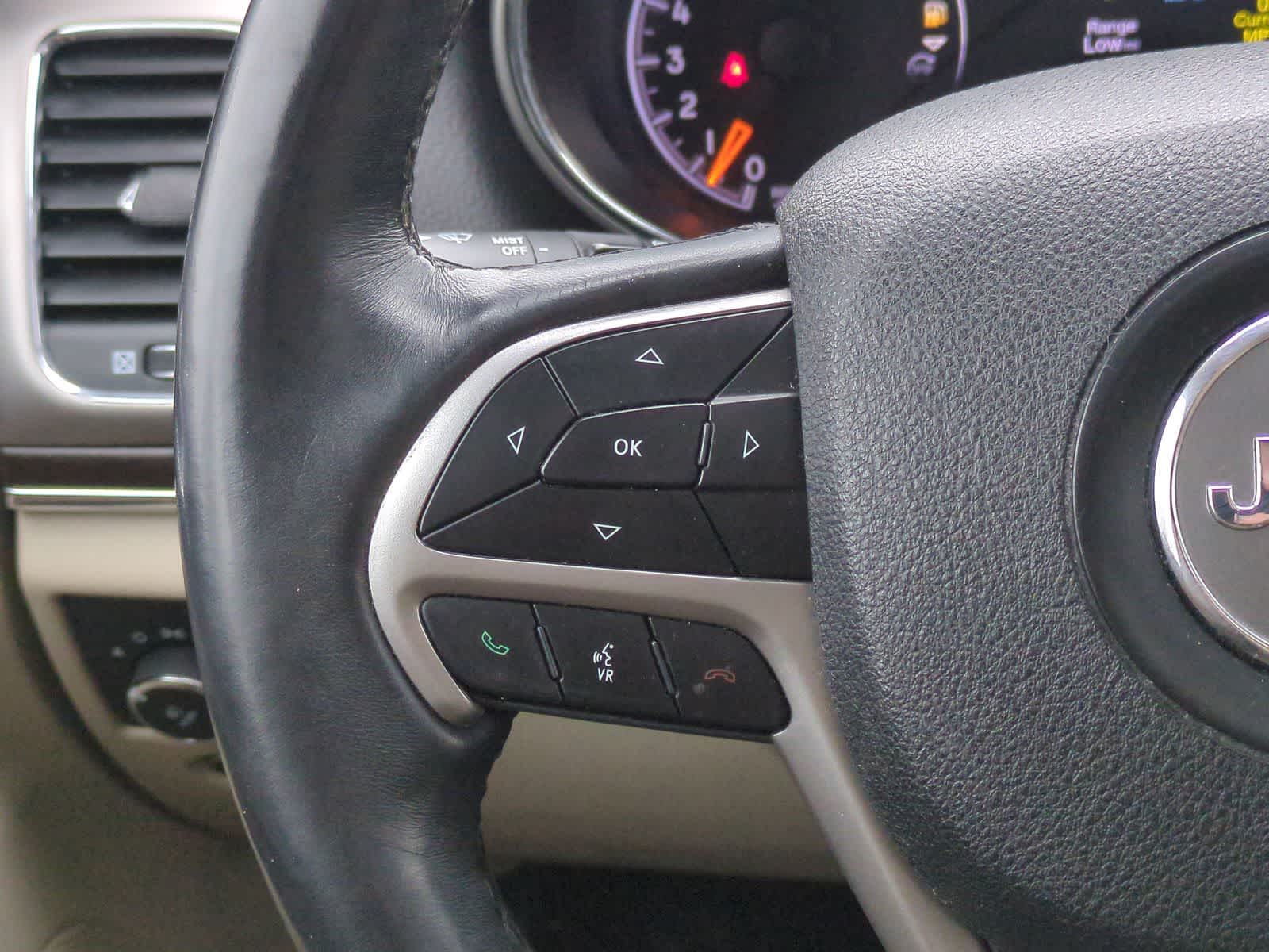 Thumbnail: 2018 Jeep Grand Cherokee - 25