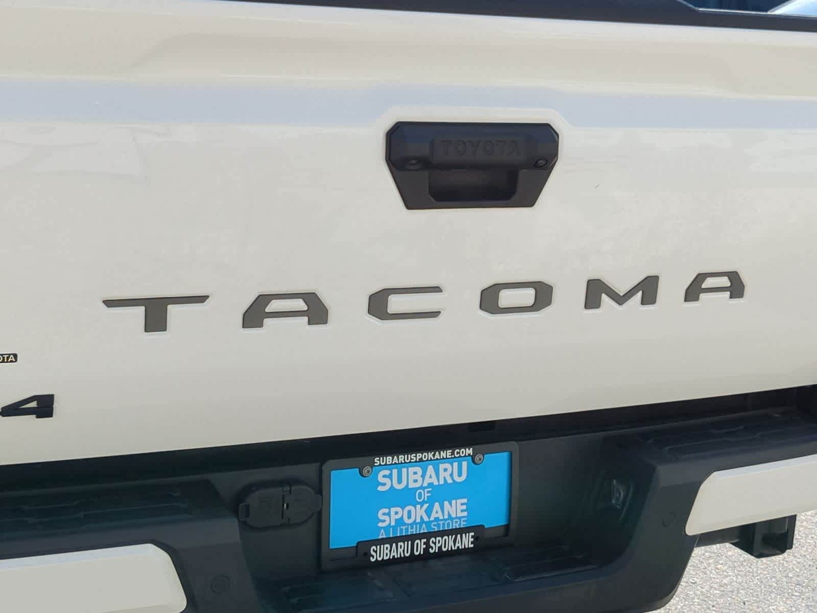 Thumbnail: 2024 Toyota Tacoma - 13