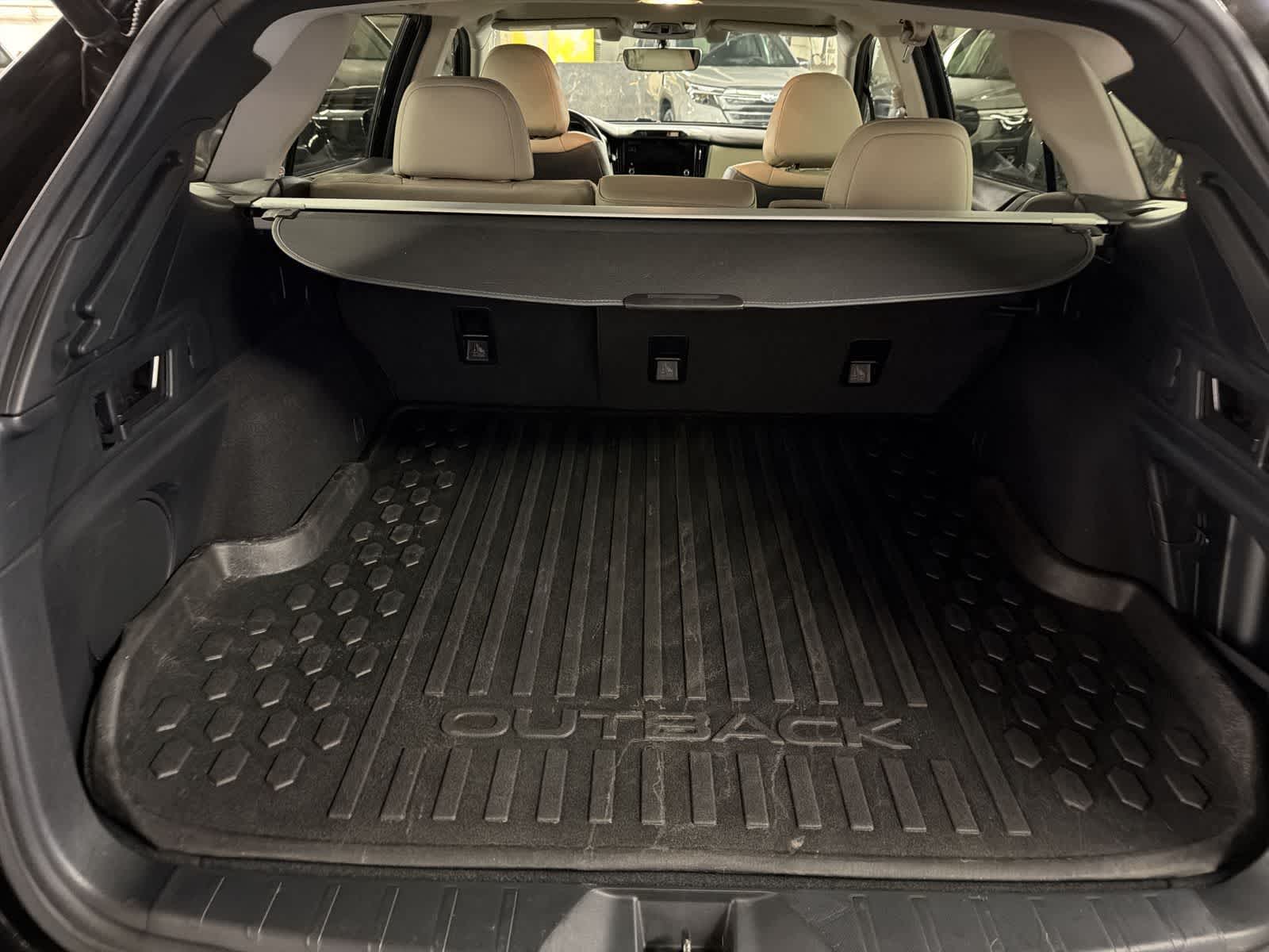 Thumbnail: 2022 Subaru Outback - 34