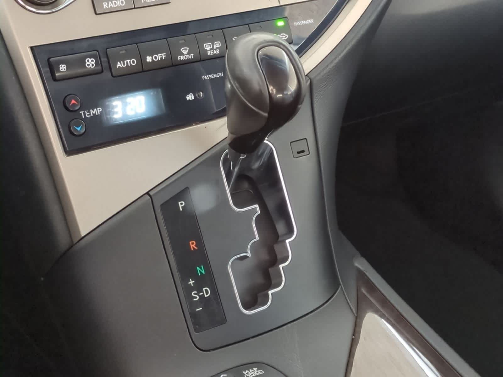 Thumbnail: 2014 Lexus RX - 33