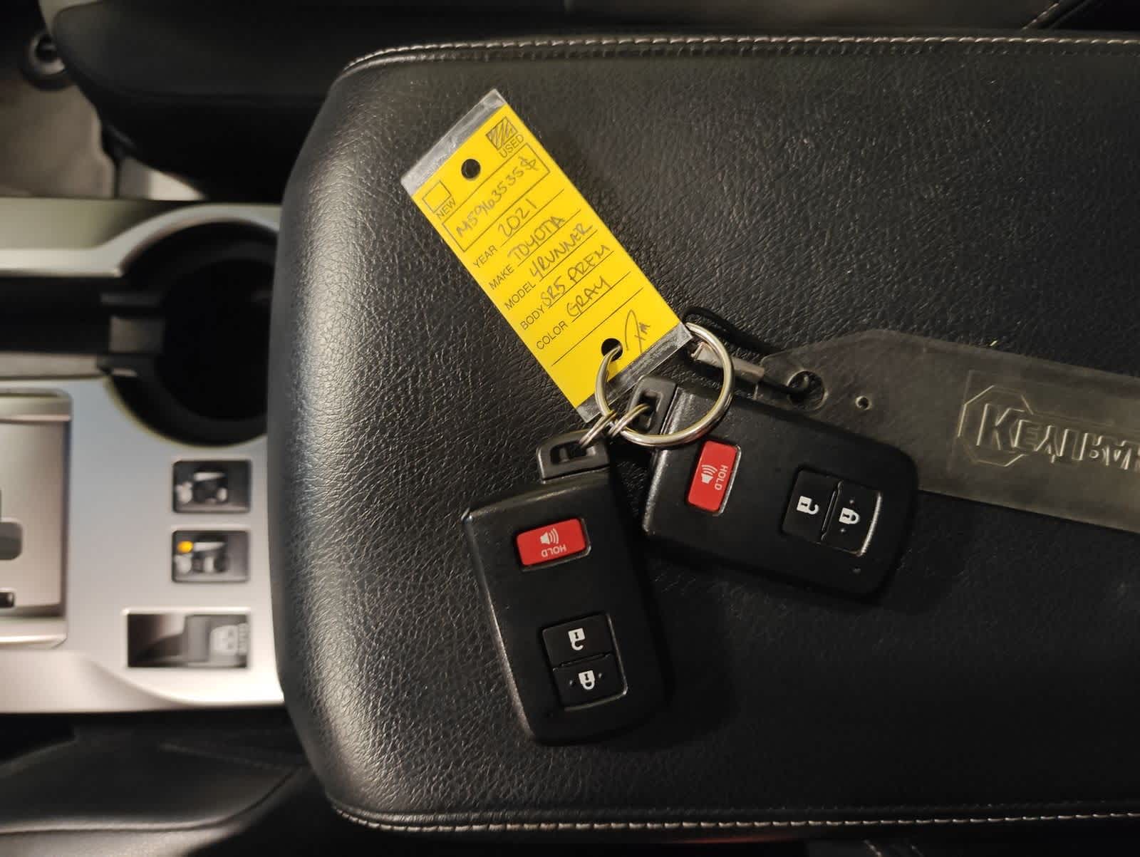 Thumbnail: 2021 Toyota 4Runner - 37