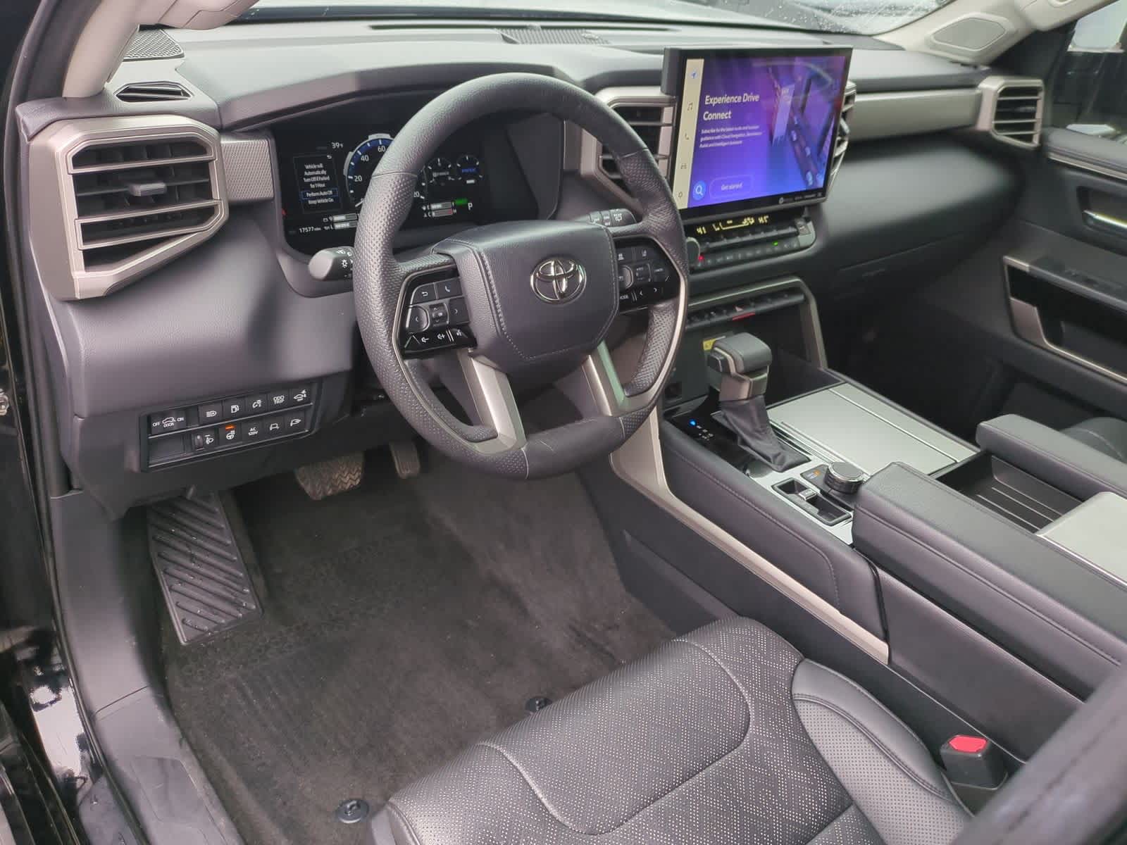 Thumbnail: 2023 Toyota Sequoia - 10