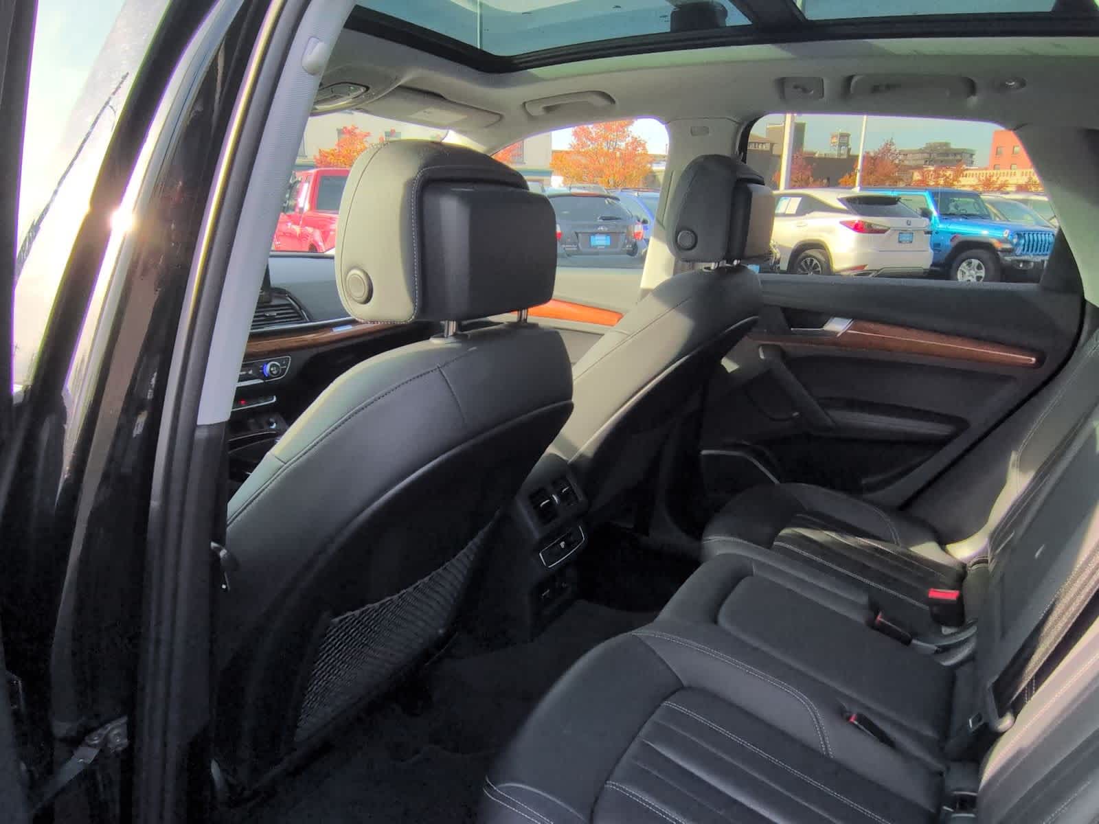 Thumbnail: 2023 Audi Q5 - 19