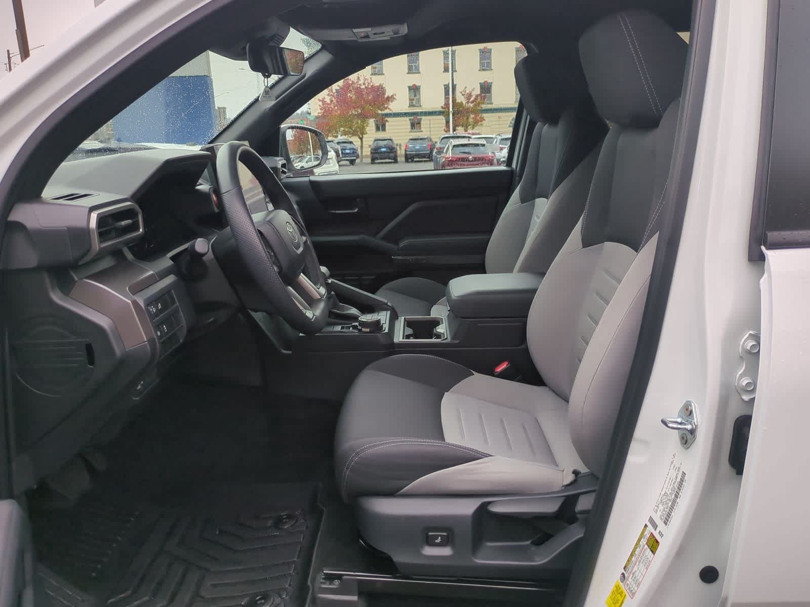 Thumbnail: 2024 Toyota Tacoma - 17