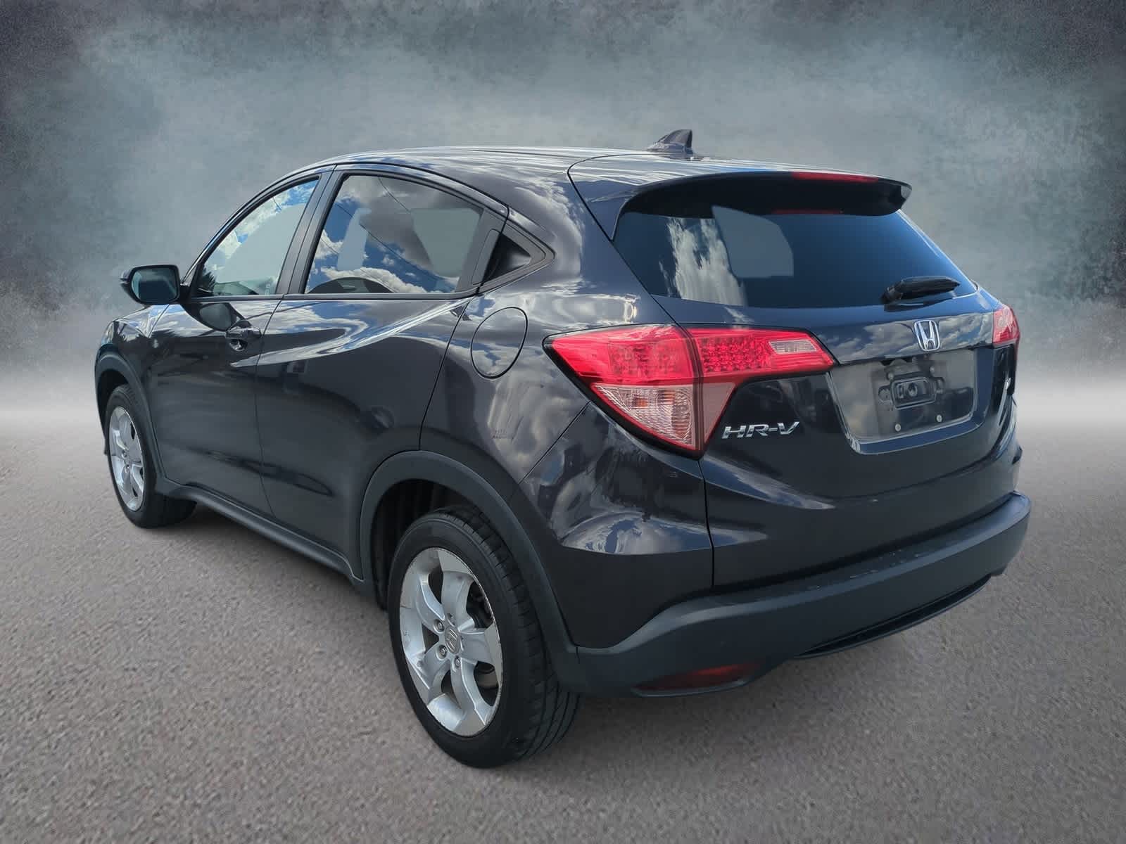 Thumbnail: 2016 Honda HR-V - 6