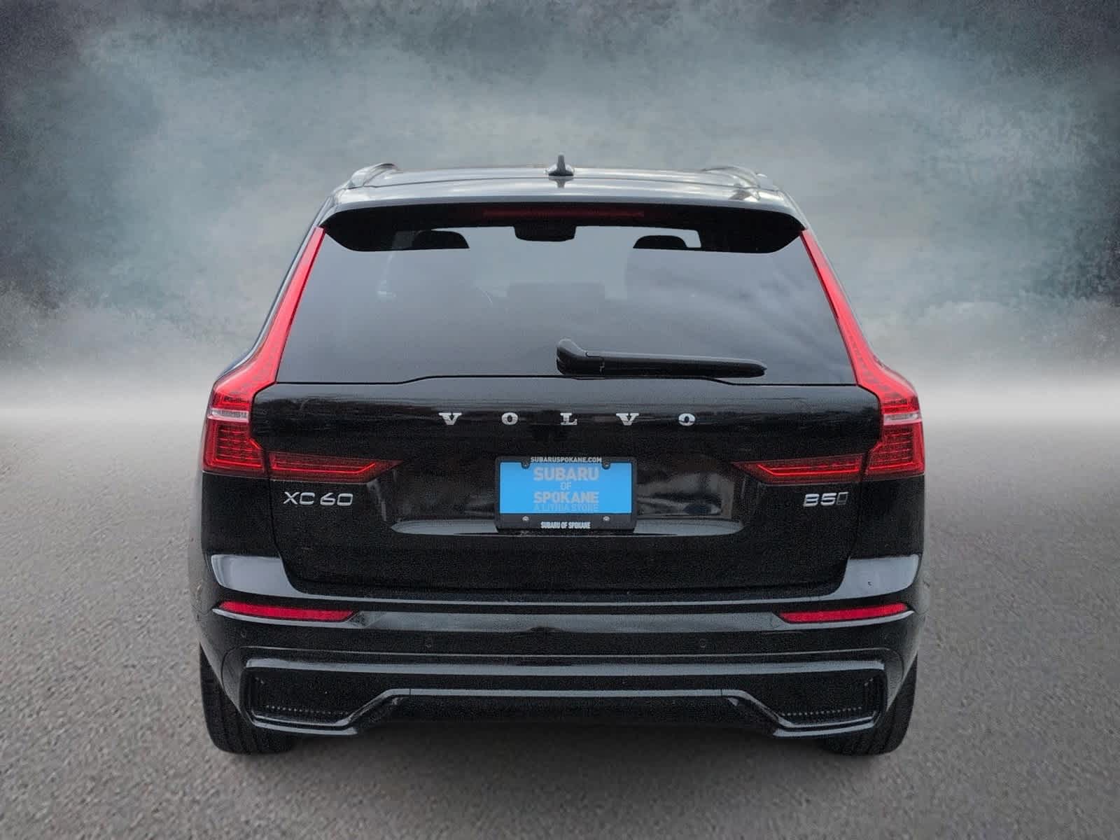 Thumbnail: 2024 Volvo XC60 - 7